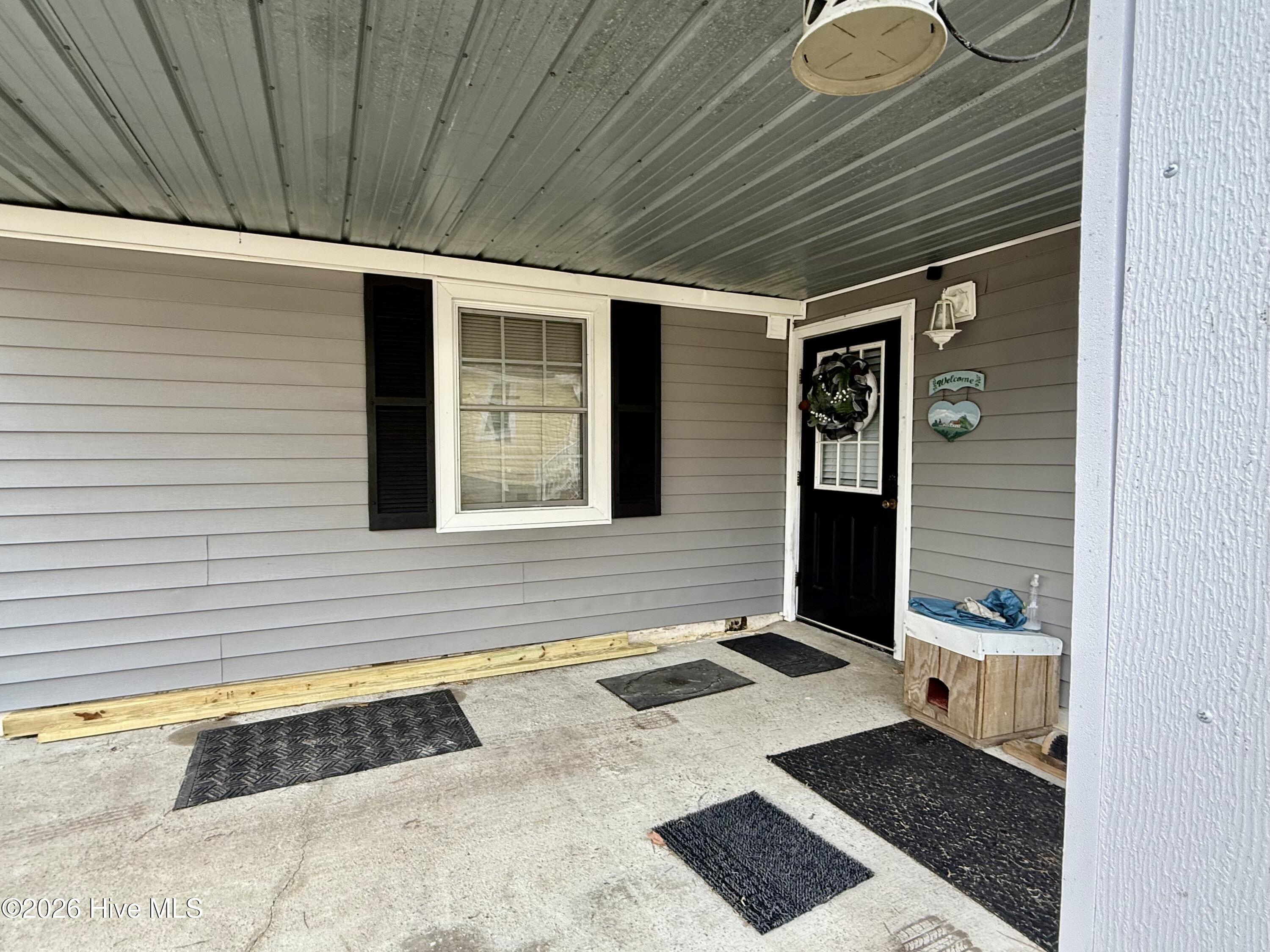 1st floor entry from carport