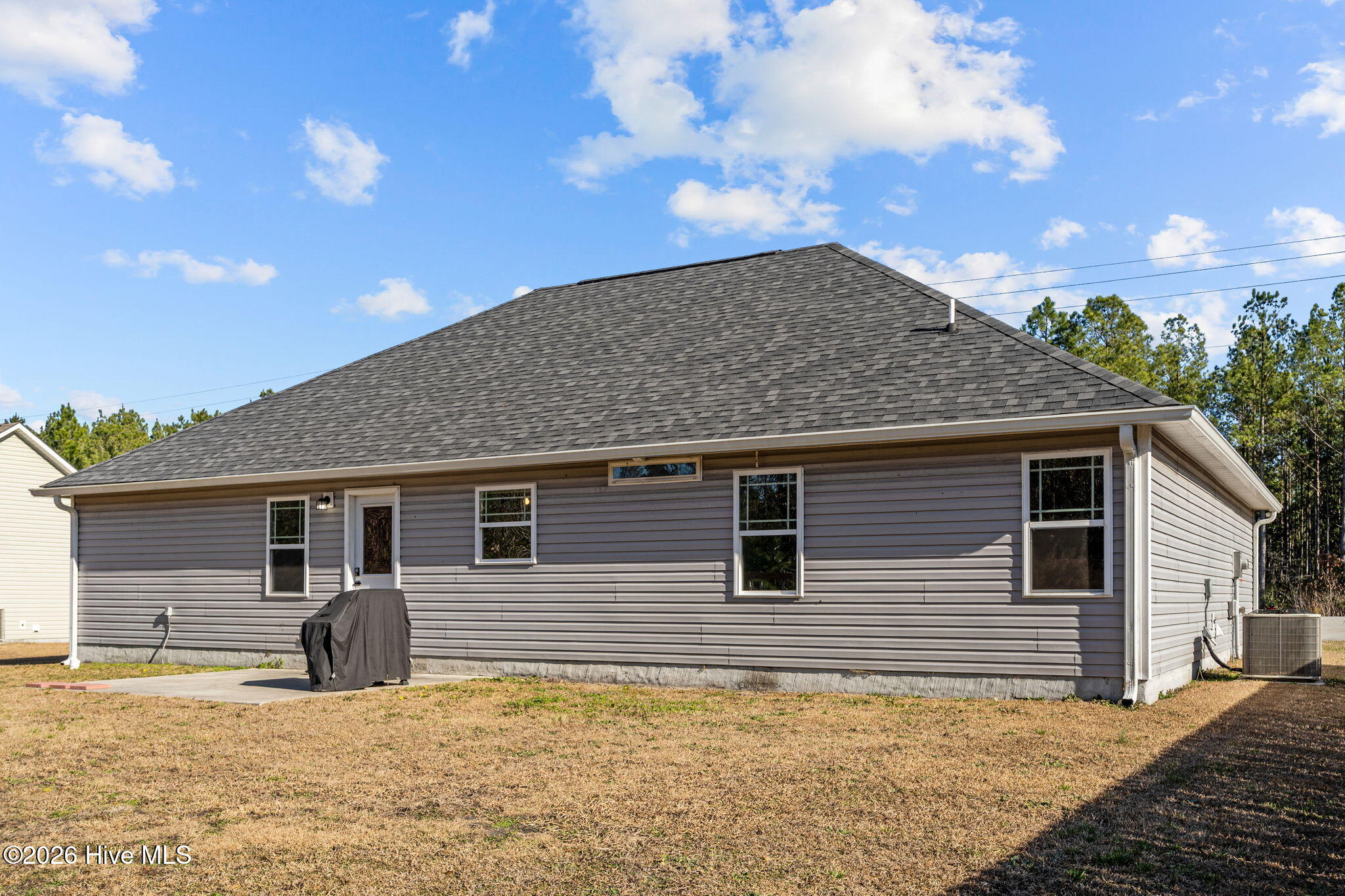 100547902 | Photo 38