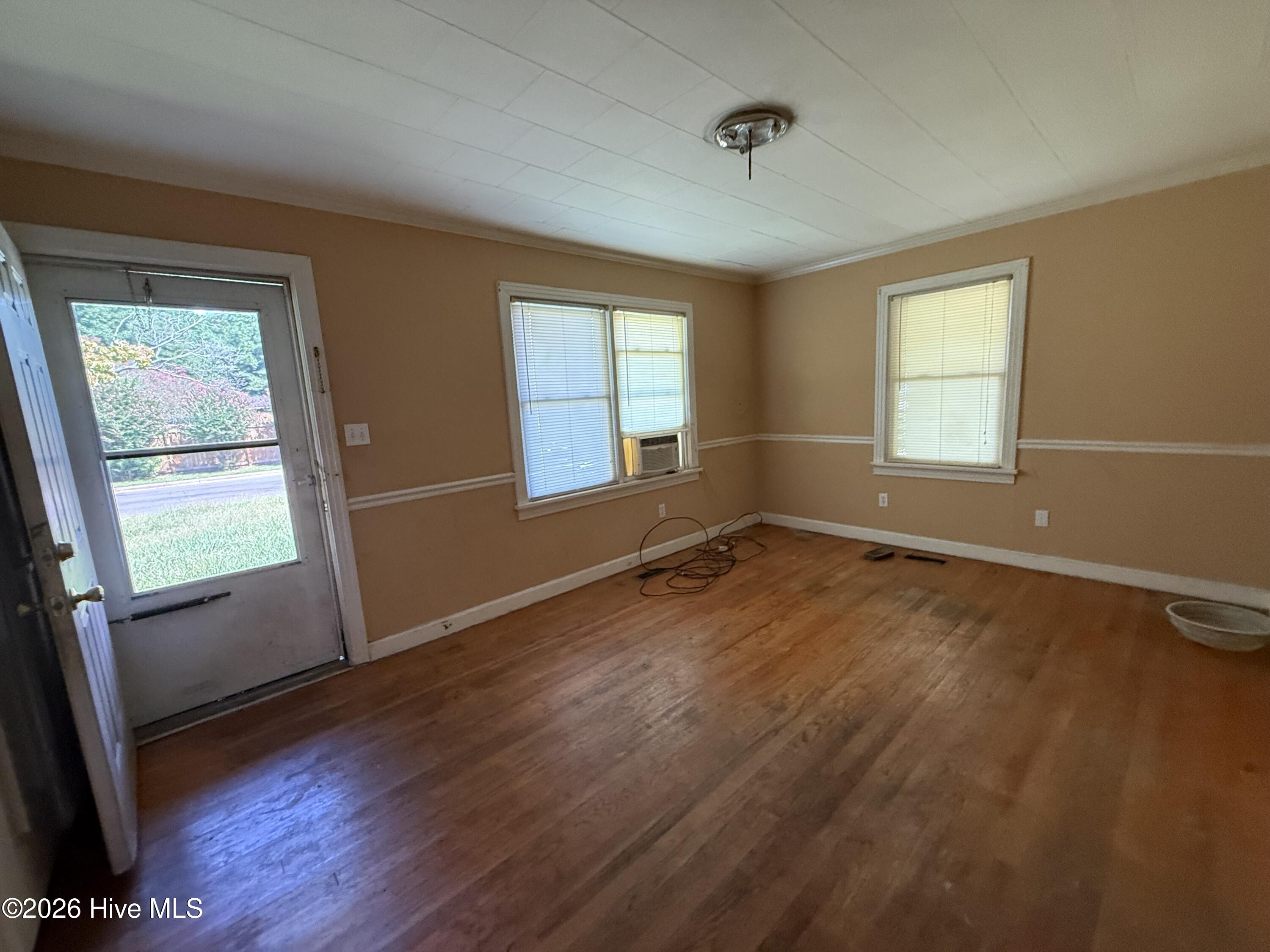 Photo 3 of Single family home for sale at 217 N Edgewood Ave, Williamston, NC 27892 | MLS# 100608154 | Listing updated on 2026-10-05