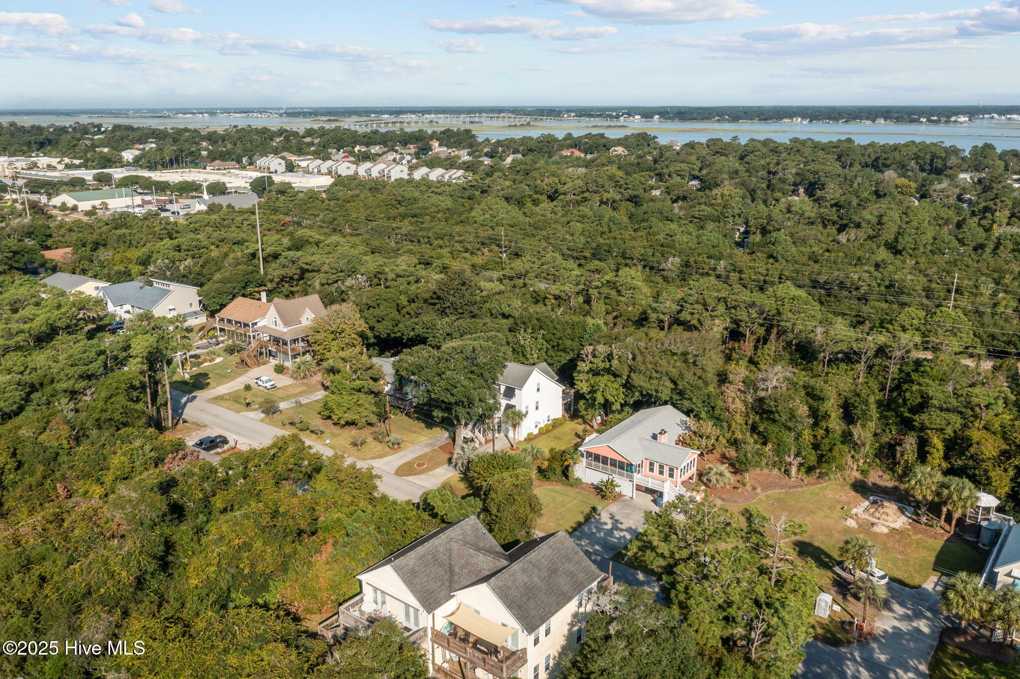 100536740 | Photo 46