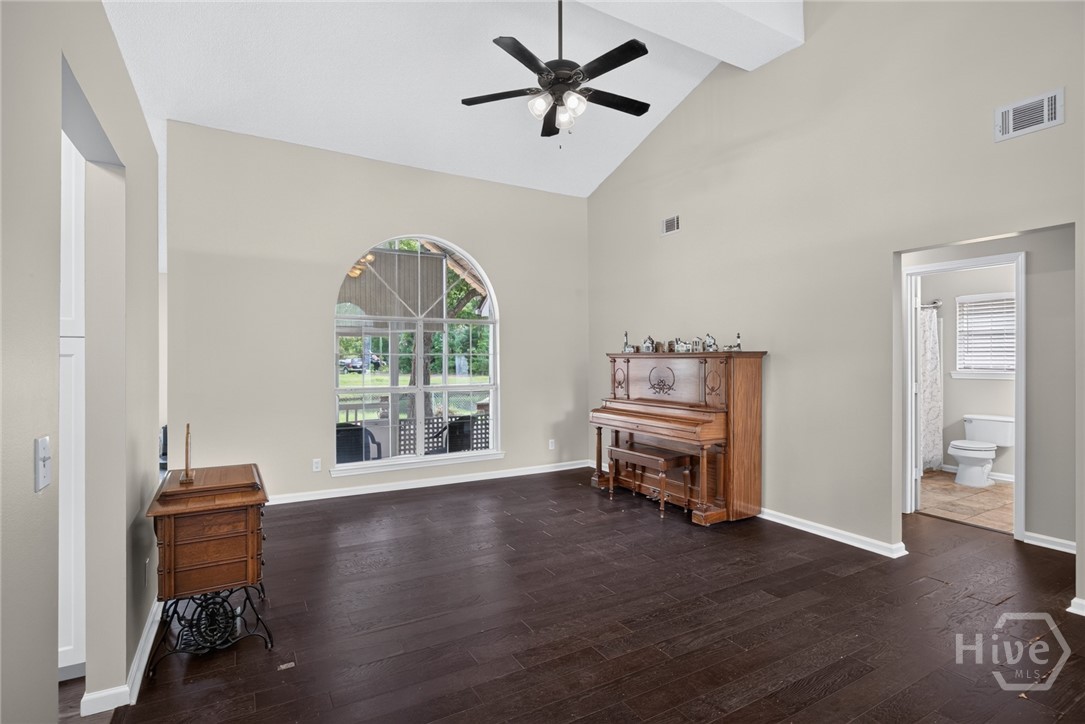 Photo 4 of Single family home for sale at 101 Laurens Ln, Savannah, GA 31419 | MLS# SA365036 | Listing updated on 2026-09-22