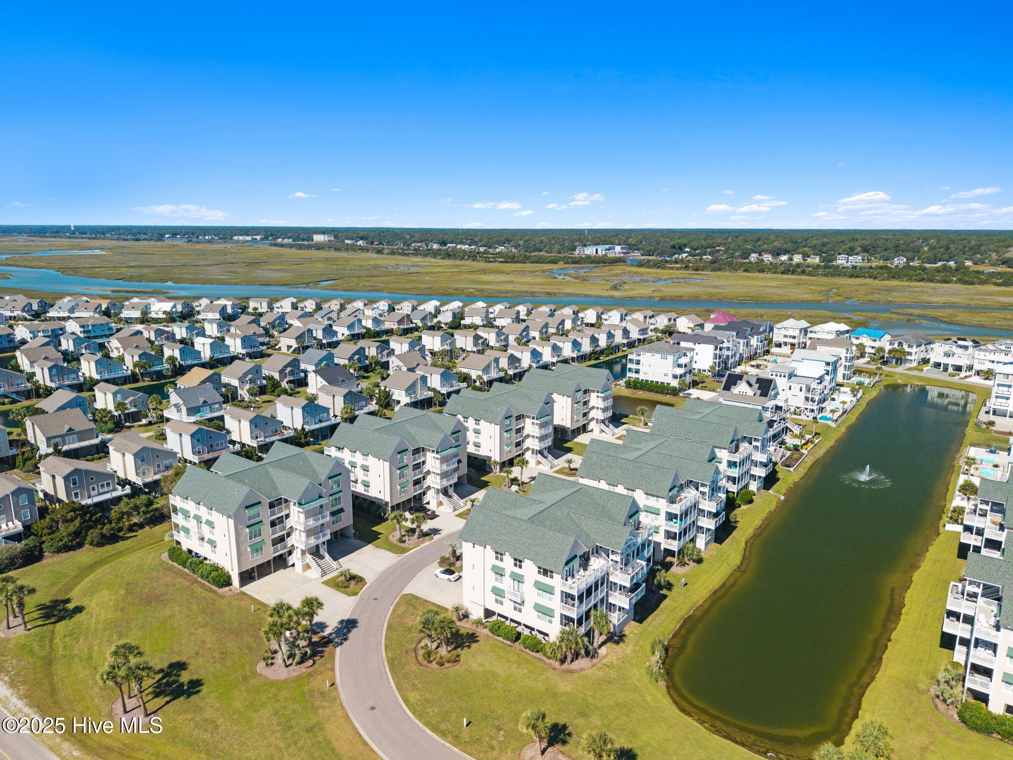 100536833 | Photo 42