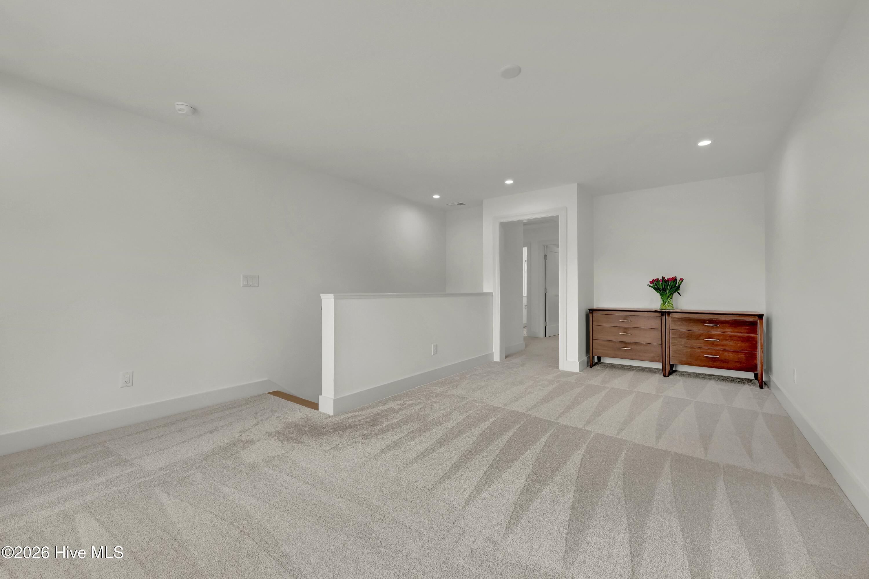 100565656 | Photo 29