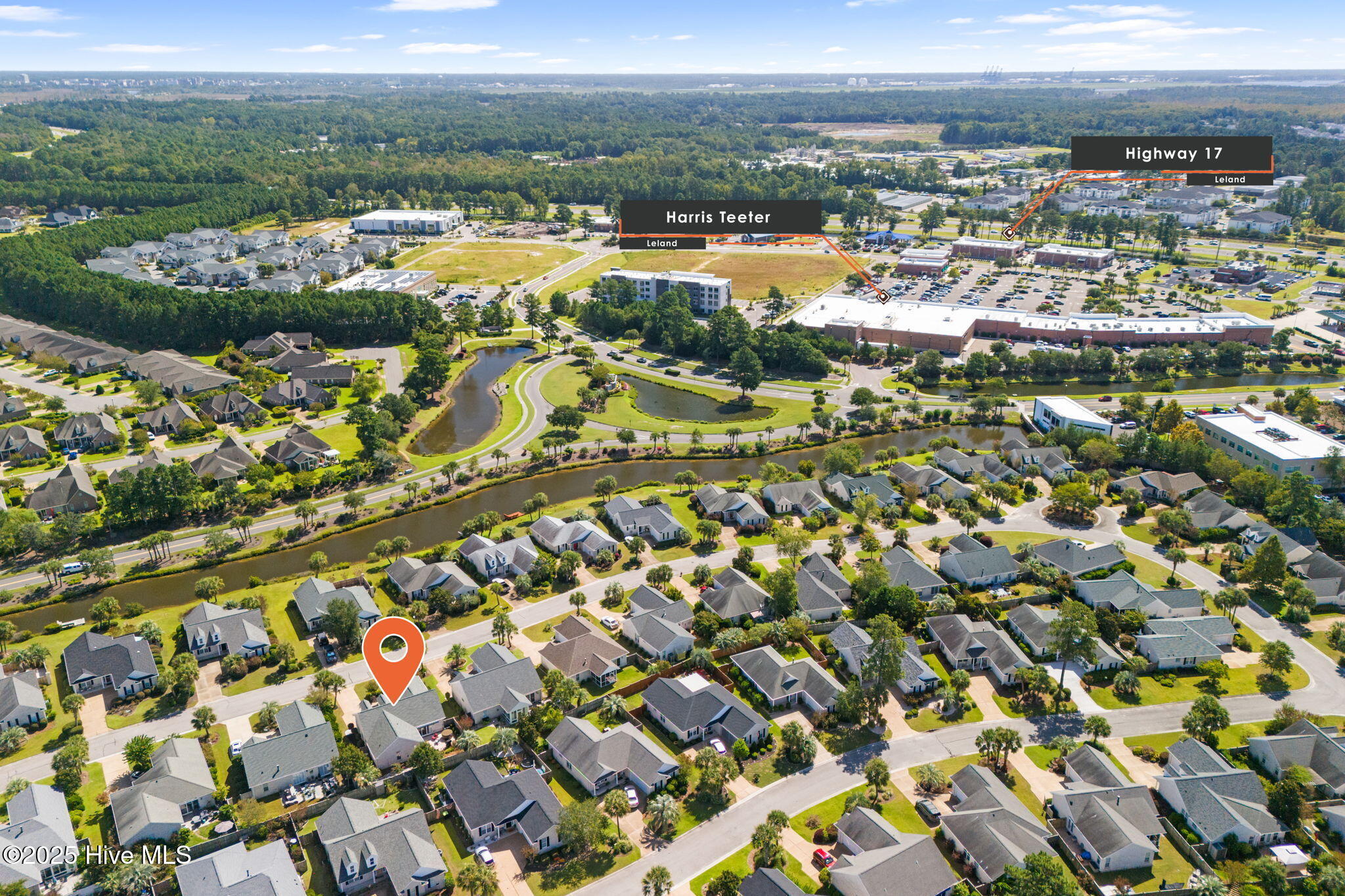 100528082 | Photo 24