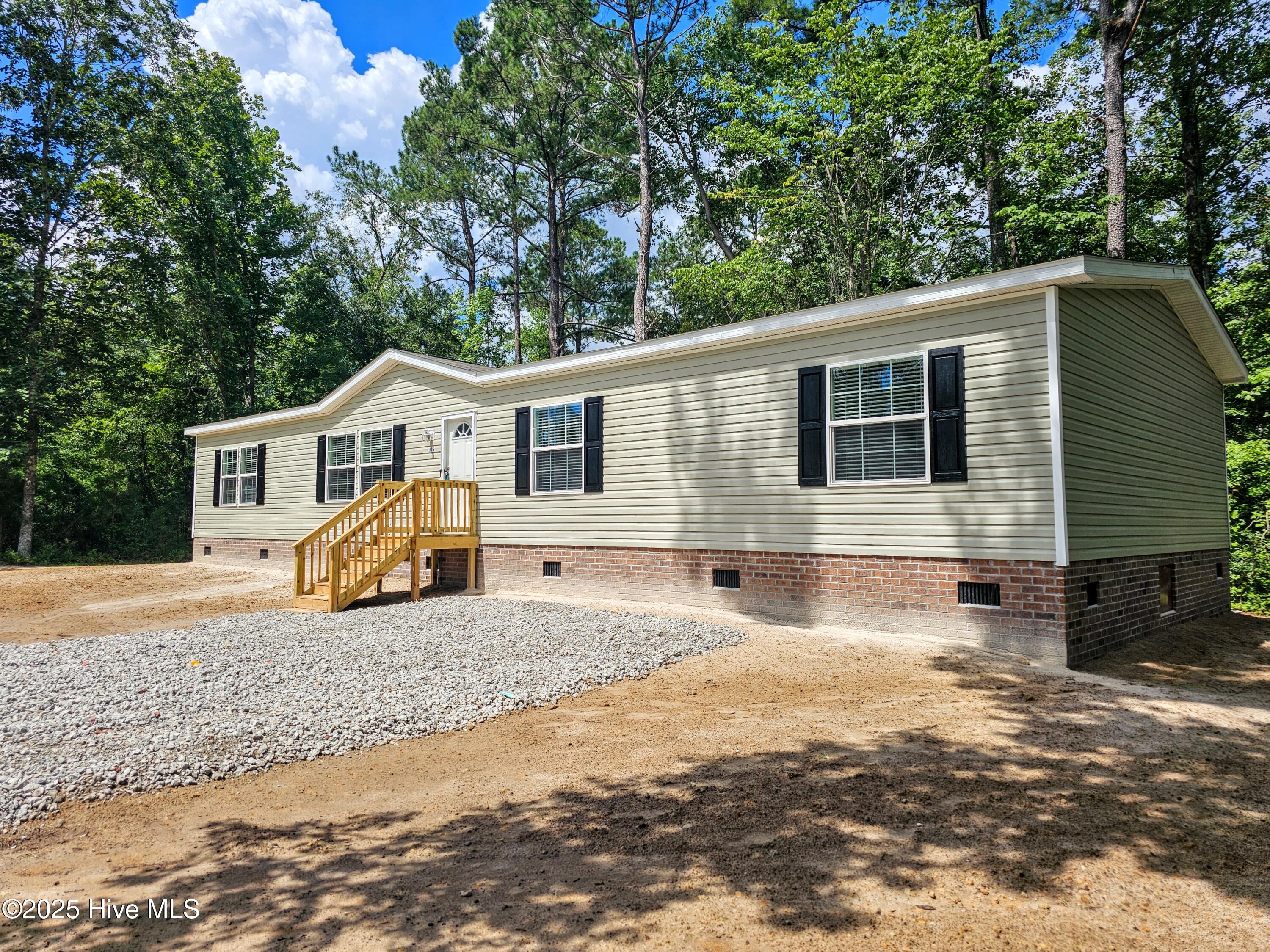 Homes for sale in Leland, NC | 105 Hickory Dr, Leland, NC 28451 | MLS# 100523710