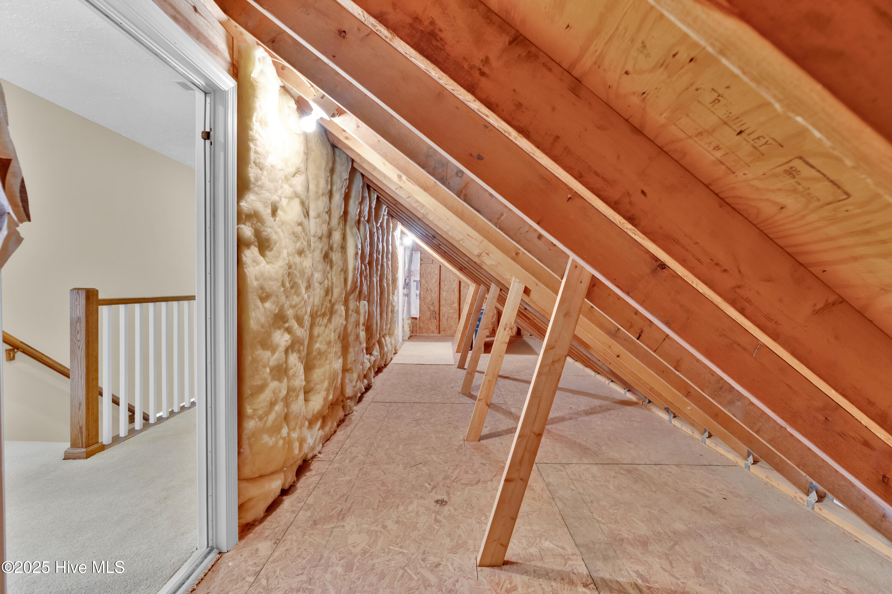 100530554 | Photo 36