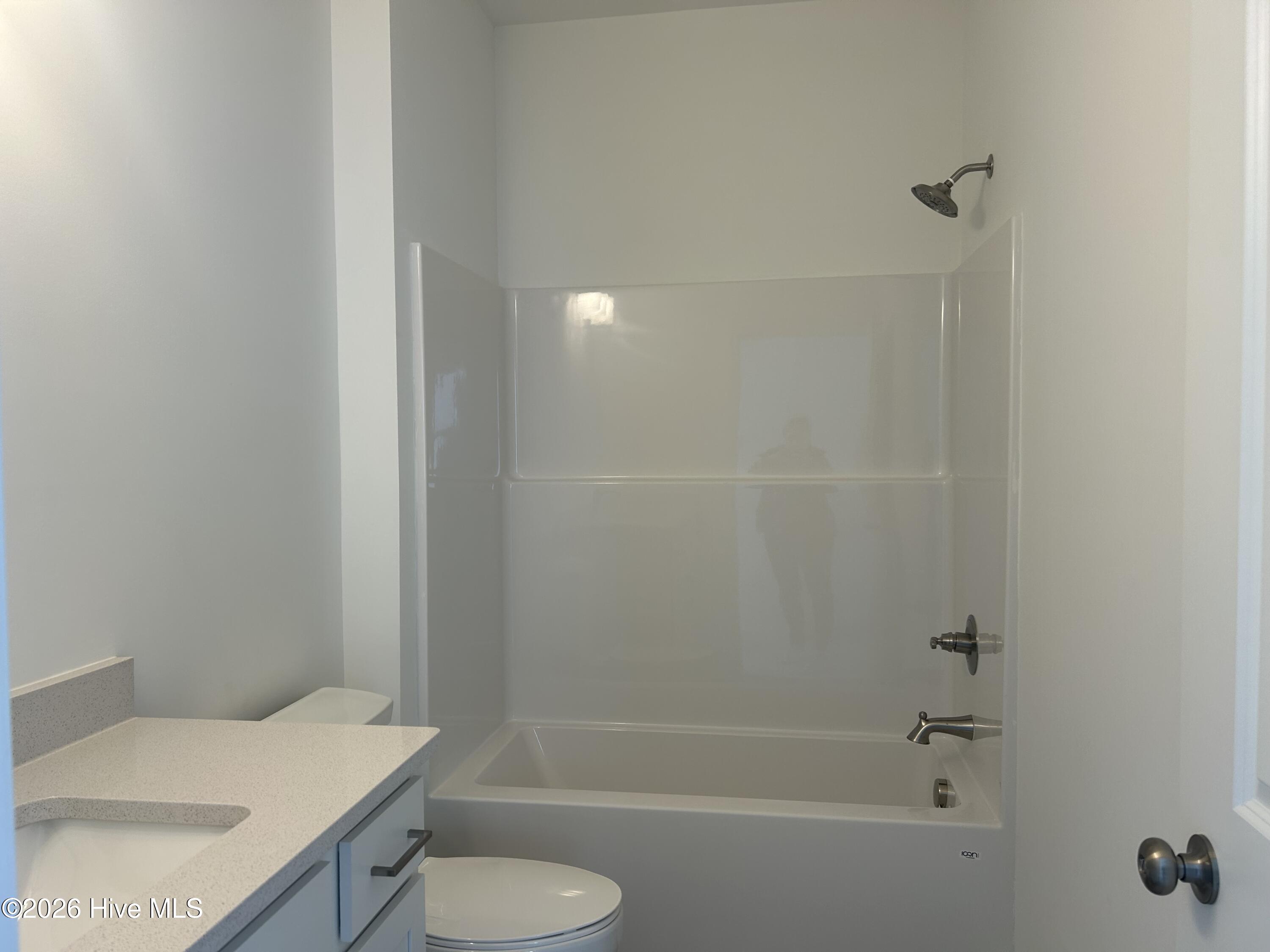 100540723 | Photo 10