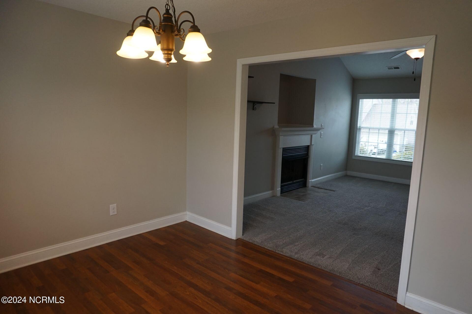 100550714 | Photo 18