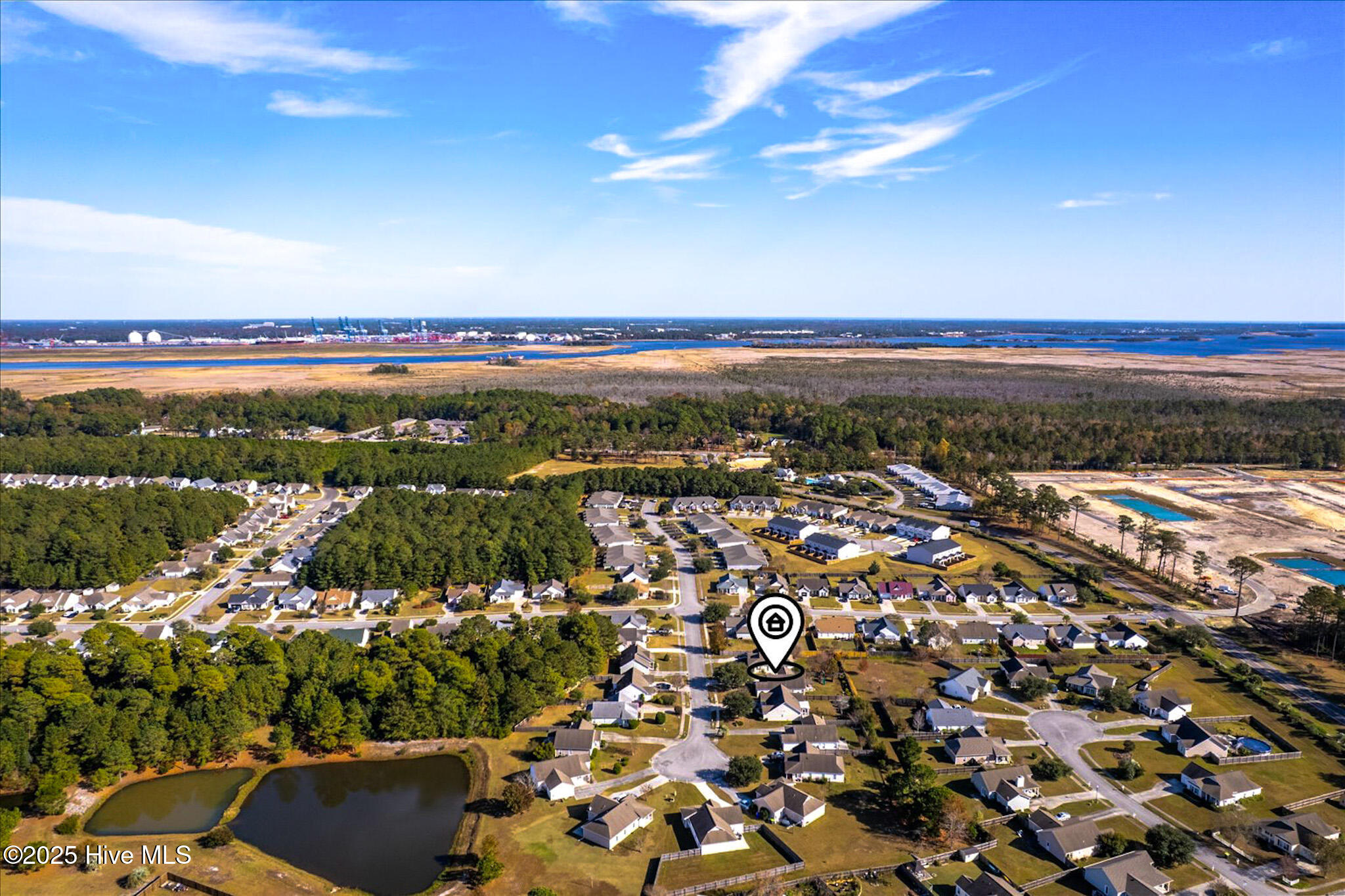 100542002 | Photo 32