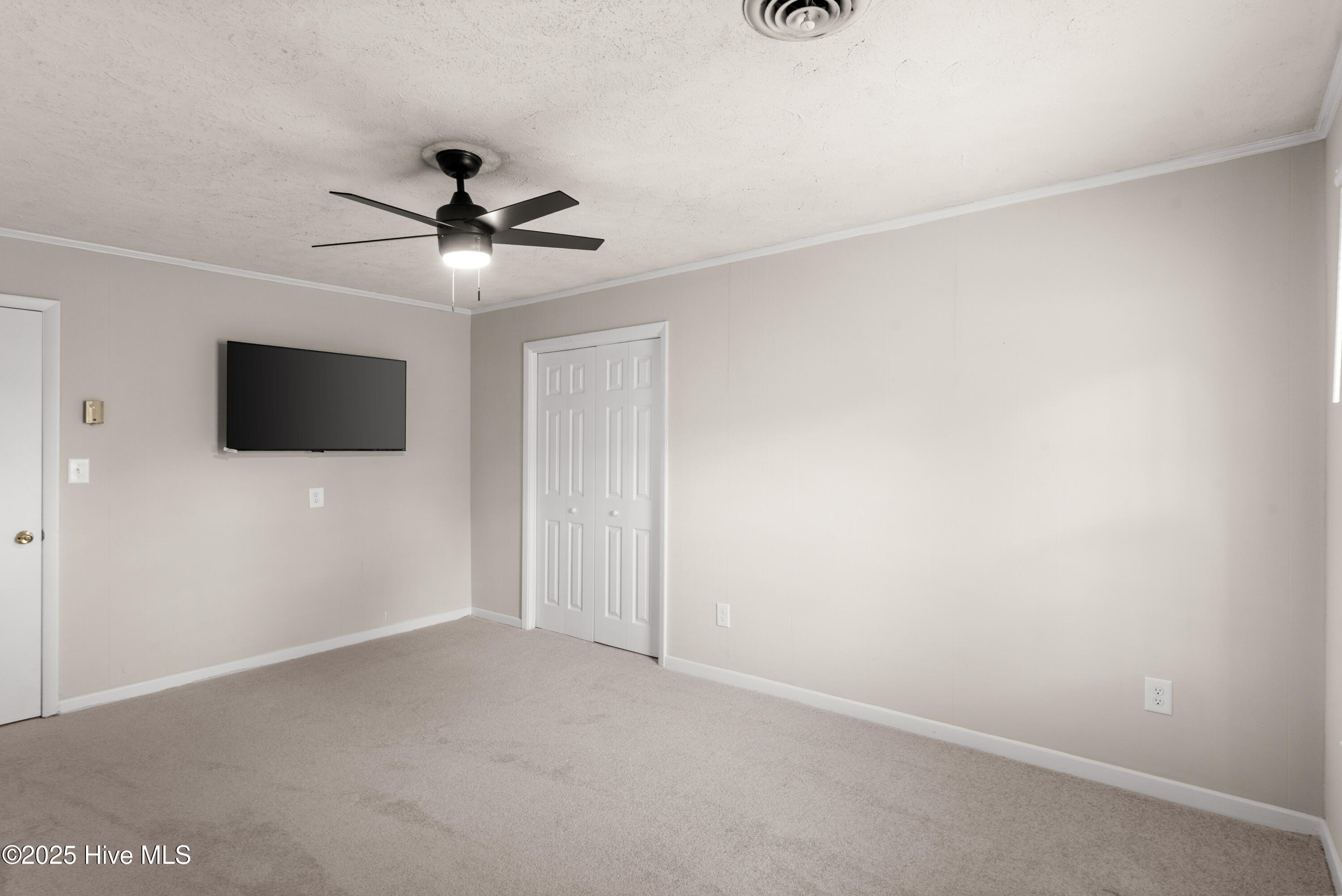 114 W Murphy Street, Wallace, NC 28466 – photo 4: 63-DSC00602