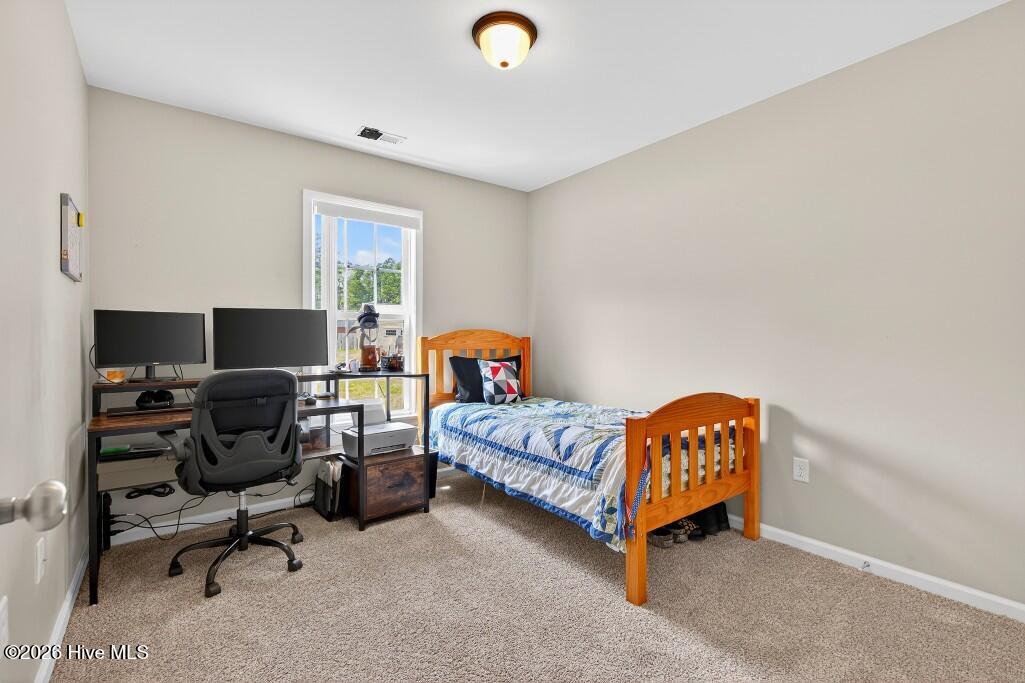 100562347 | Photo 10