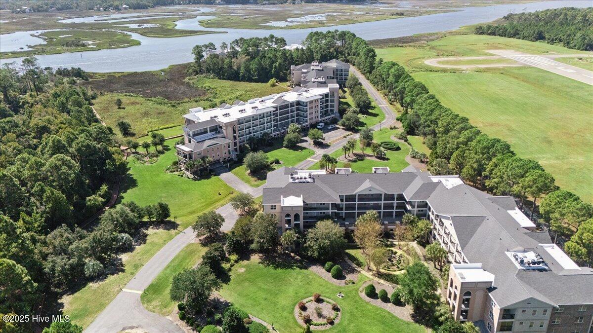 100535448 | Photo 52