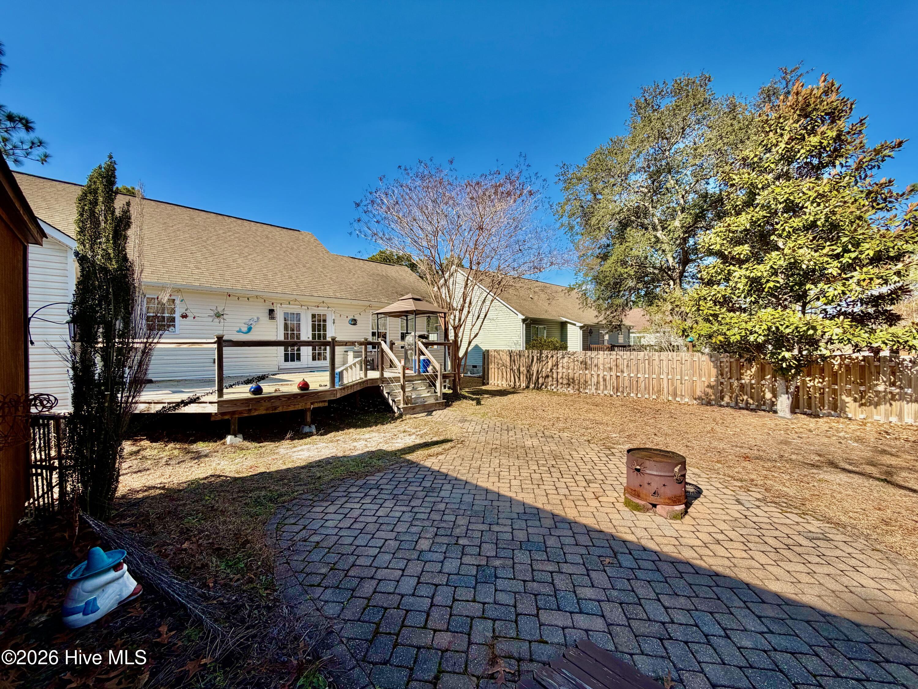 100553297 | Photo 58