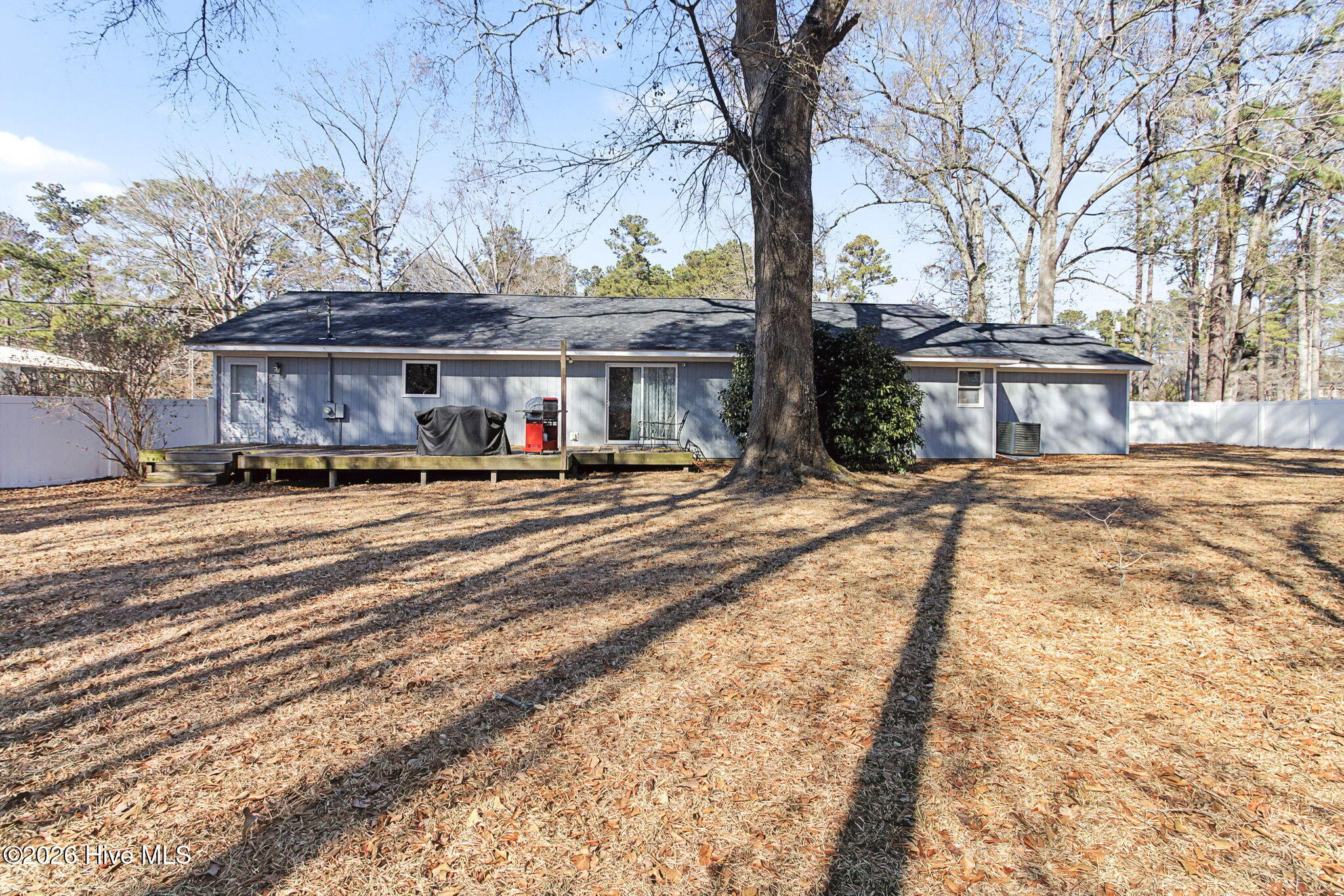 100551680 | Photo 37