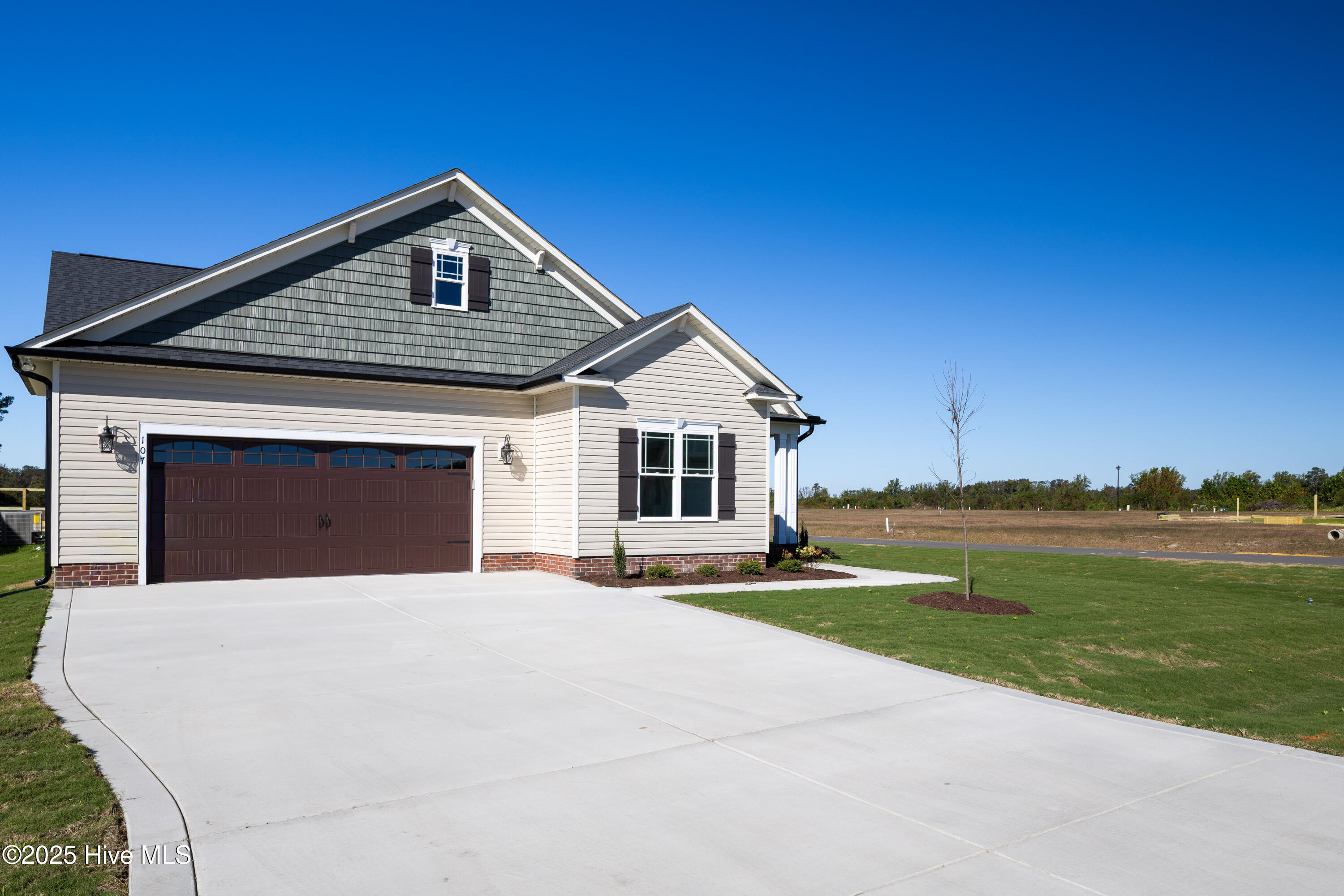 Homes for sale in Clinton, NC | 107 Sunny Acres Ln, Clinton, NC 28328 | MLS# 100539366