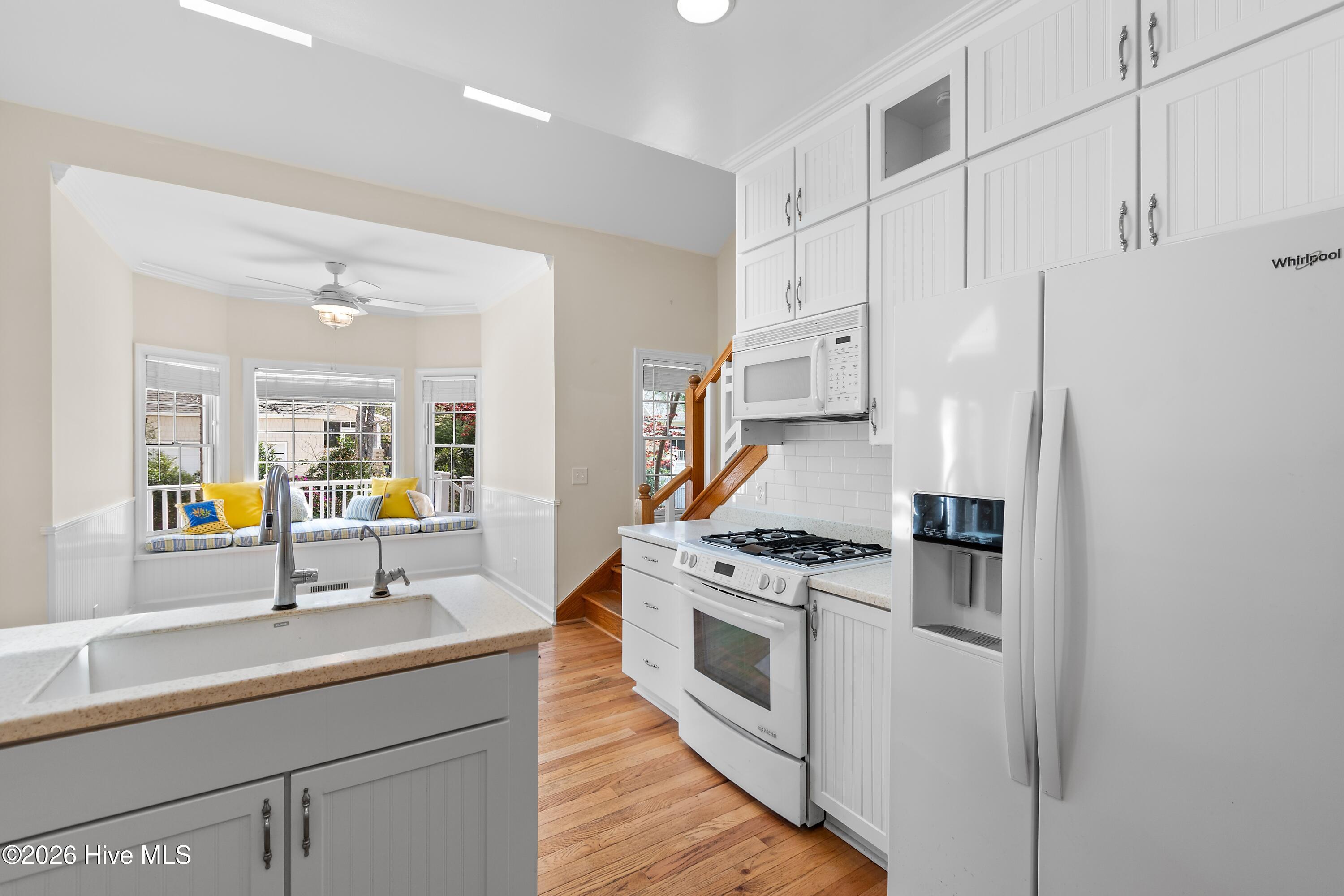 100527464 | Photo 21