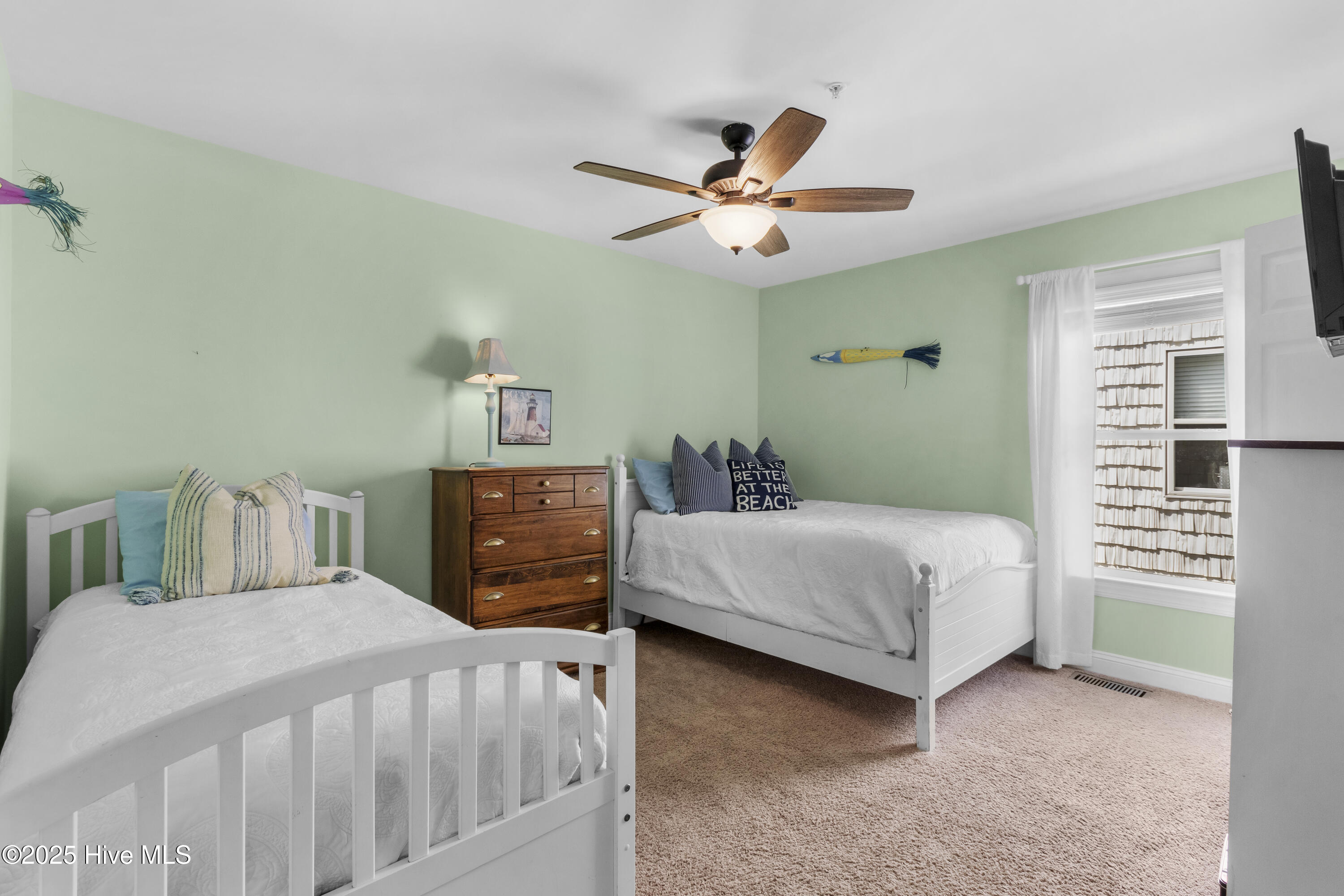 100516276 | Photo 28