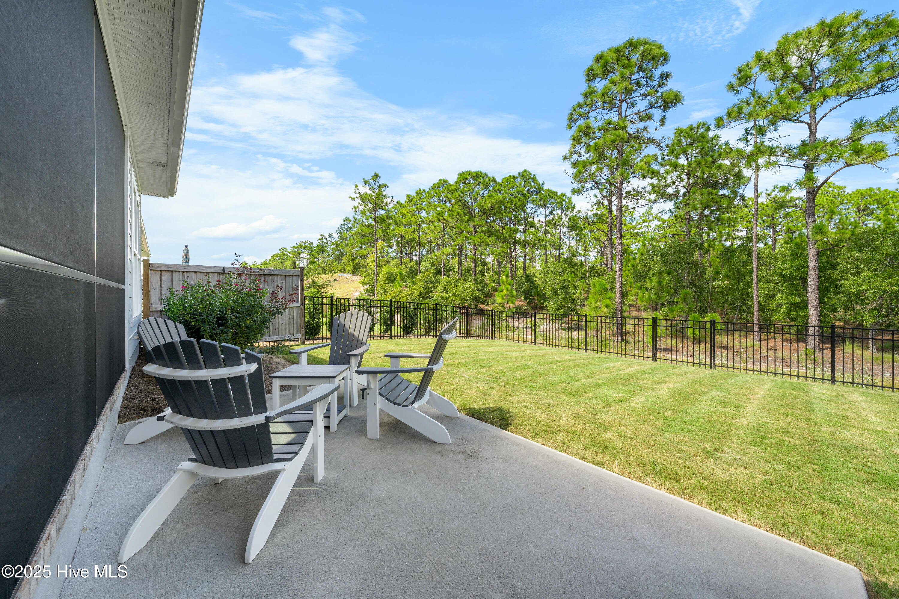 807 Wharton Avenue, Wilmington, NC 28412 – photo 2: 807WhartonAve-147