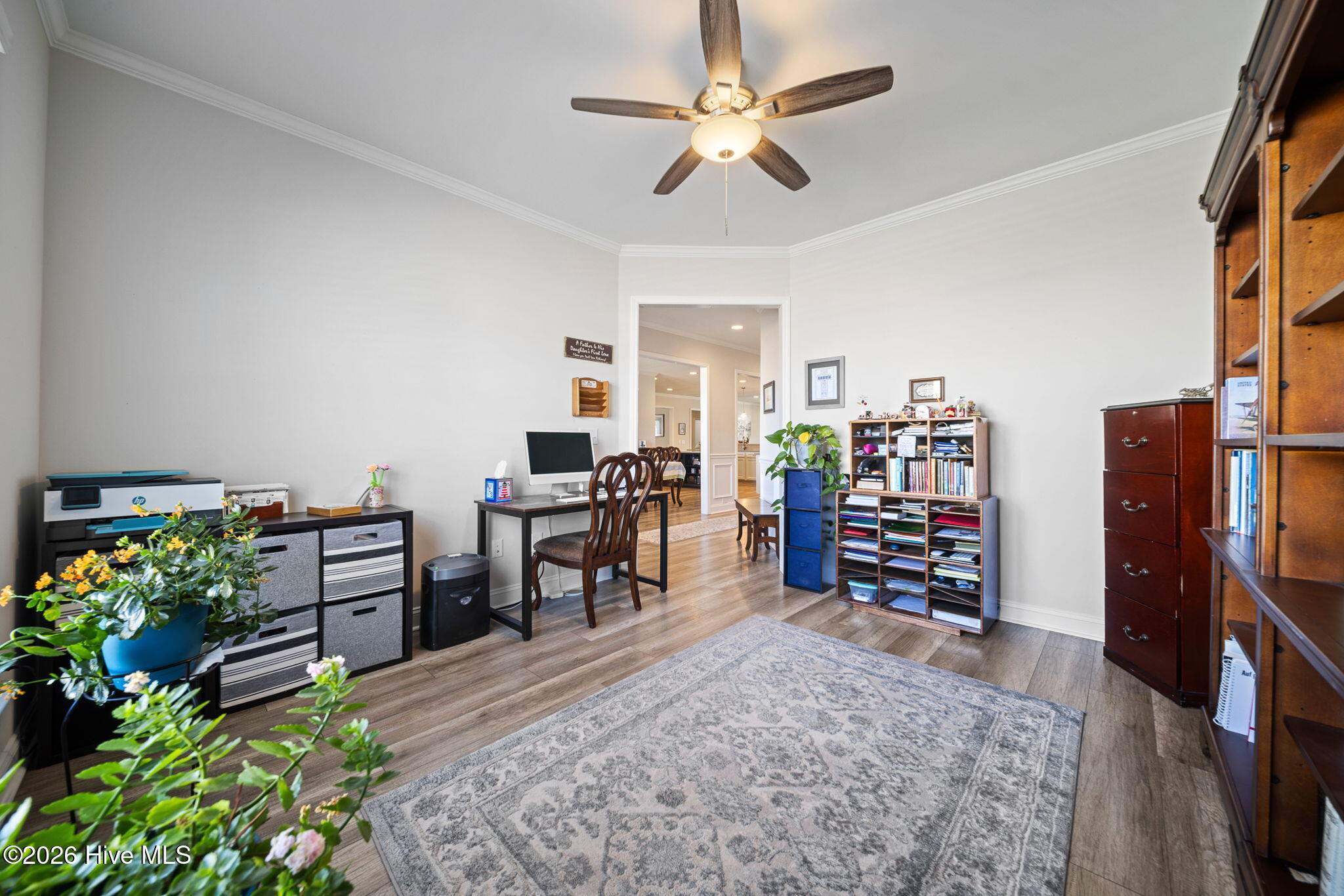 100564414 | Photo 27