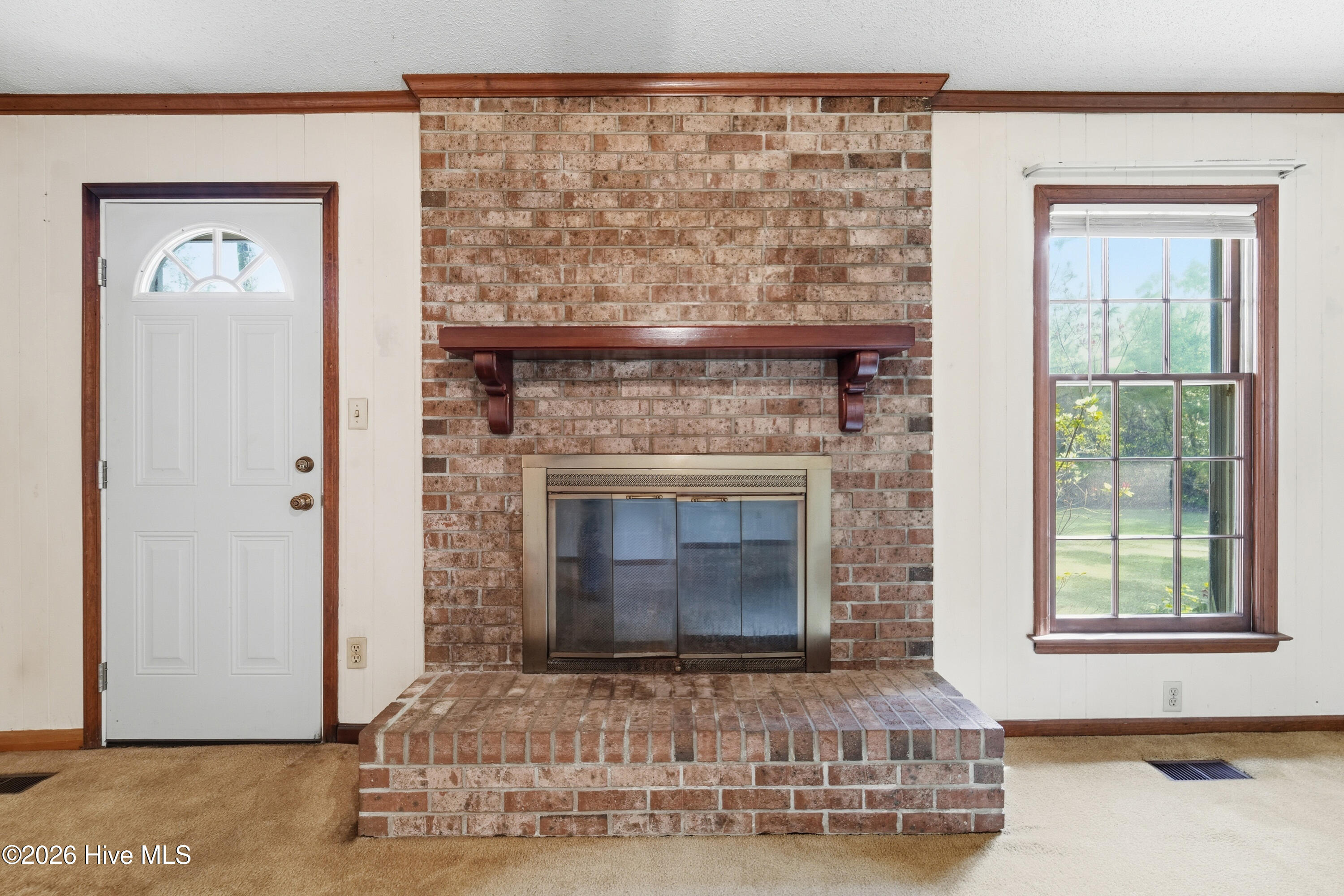 100563491 | Photo 13