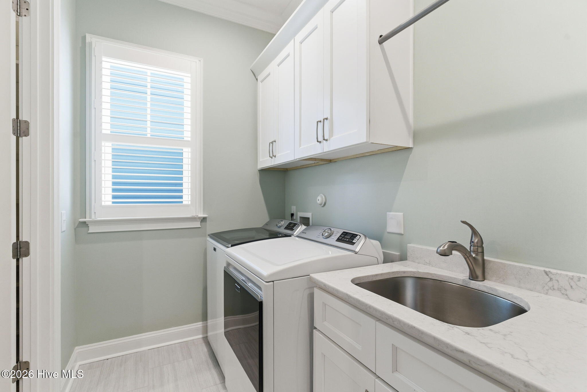 100569885 | Photo 29