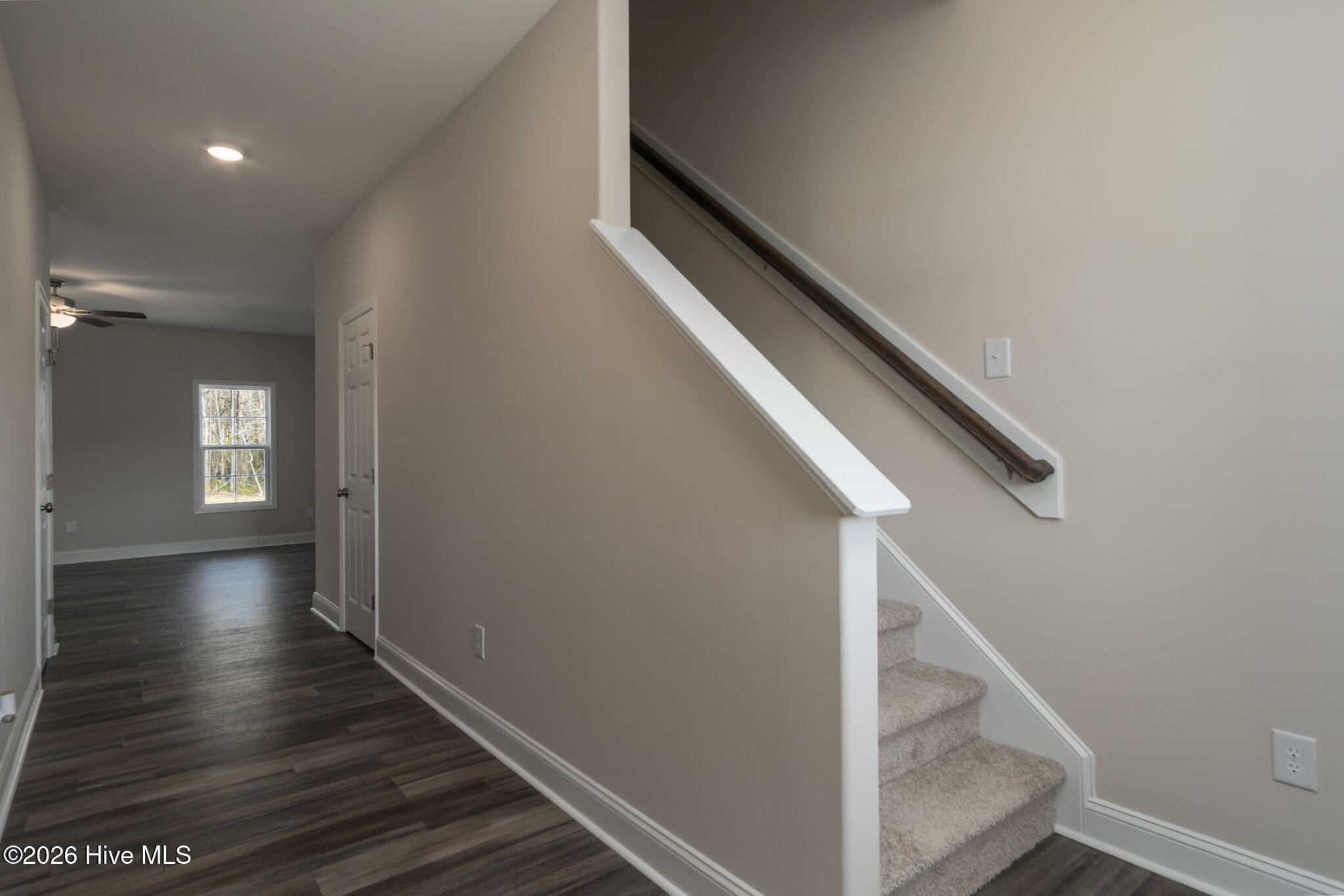 104 Palo Alto Park Drive, Maysville, NC 28555 – photo 7: Entrance