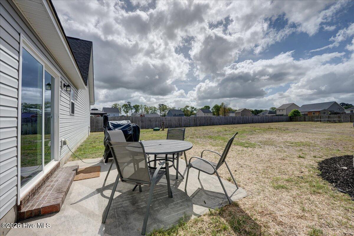 100569767 | Photo 39