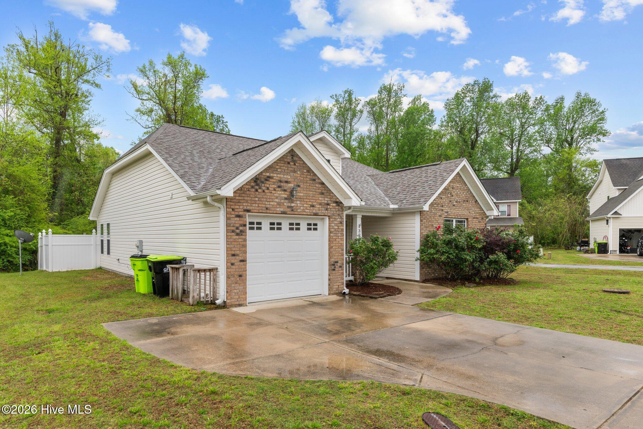 300 Hawks Bluff Drive,New Bern
