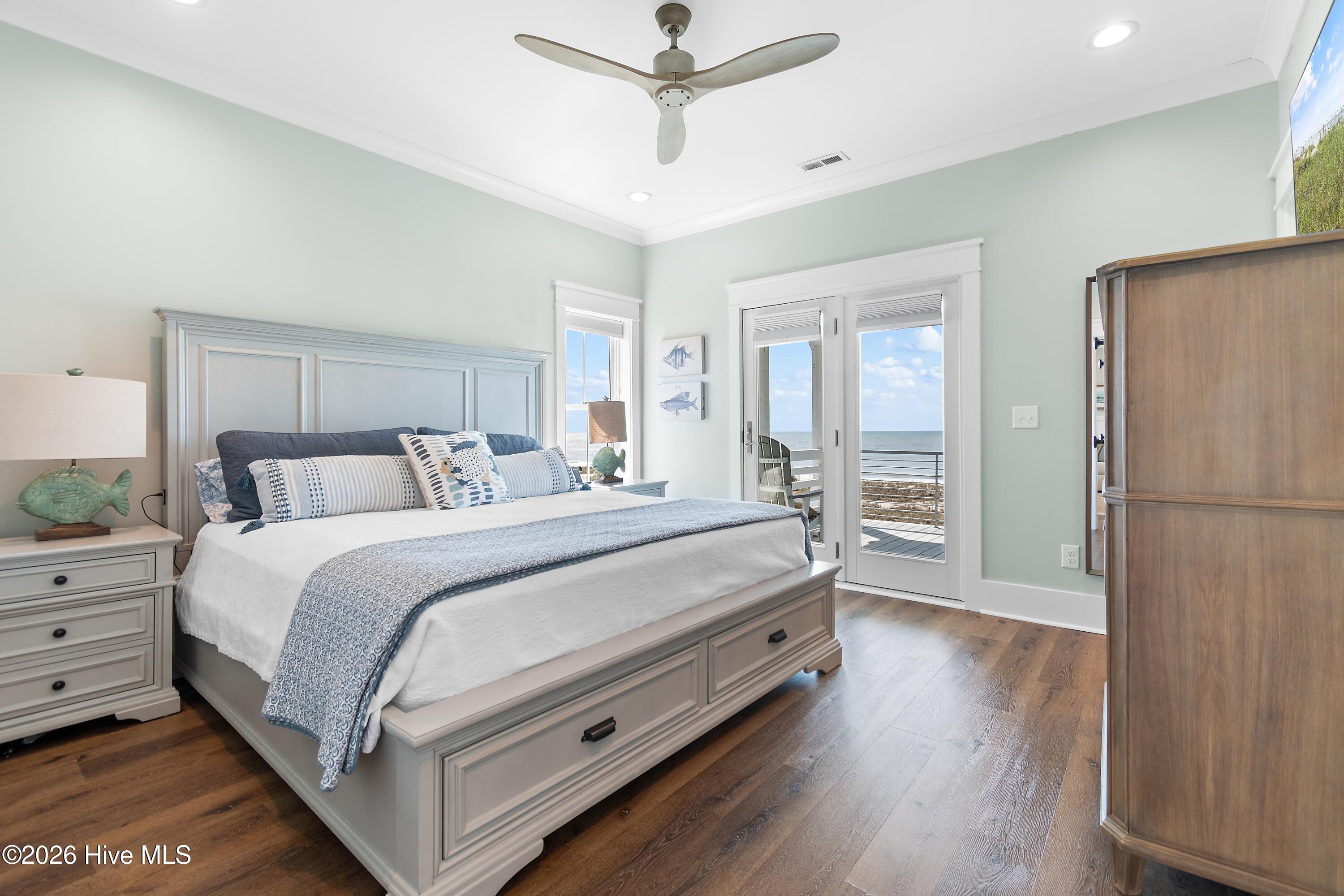 243 Ocean Boulevard W, Holden Beach, NC, 28462
