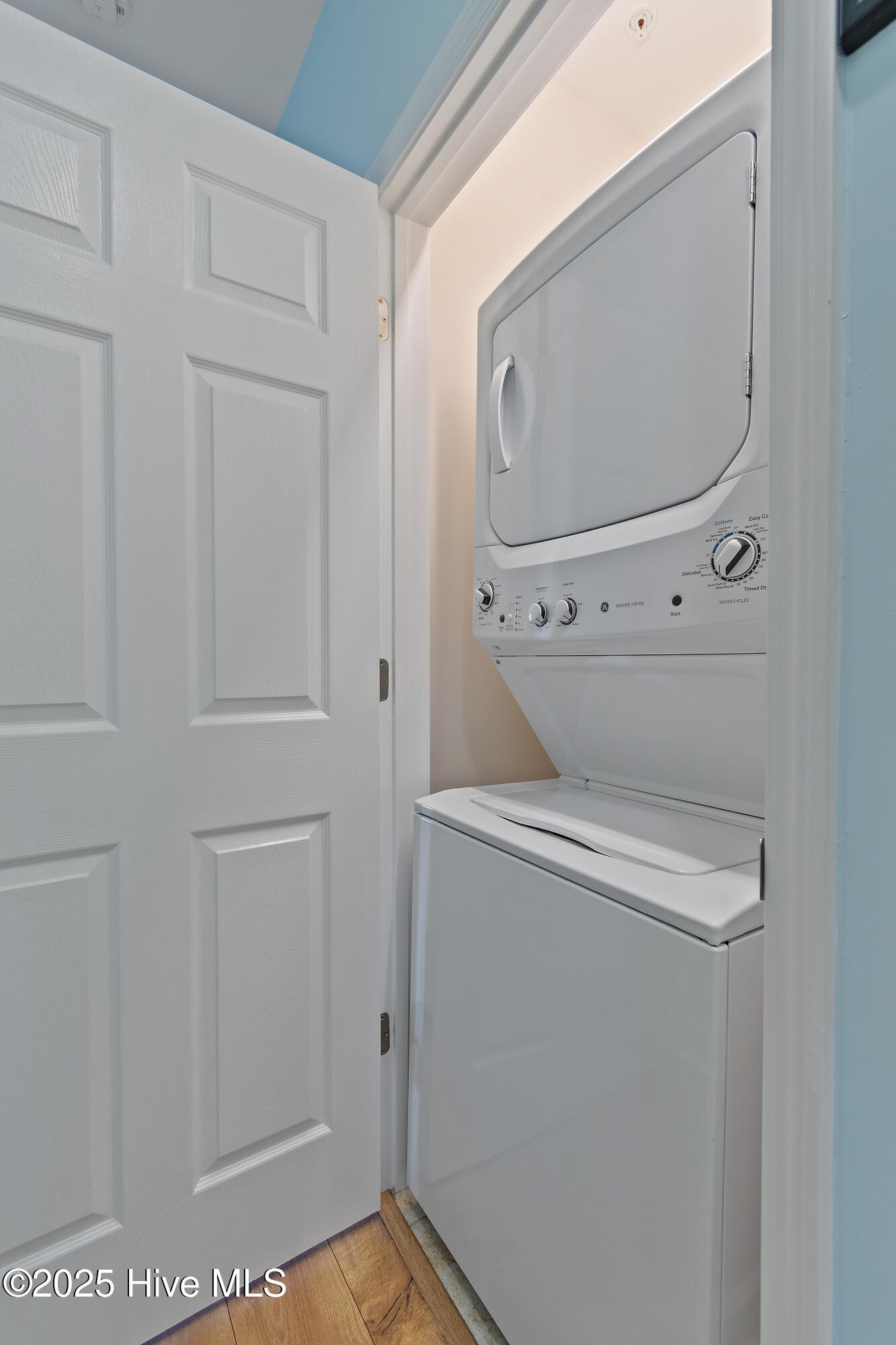 100543636 | Photo 22