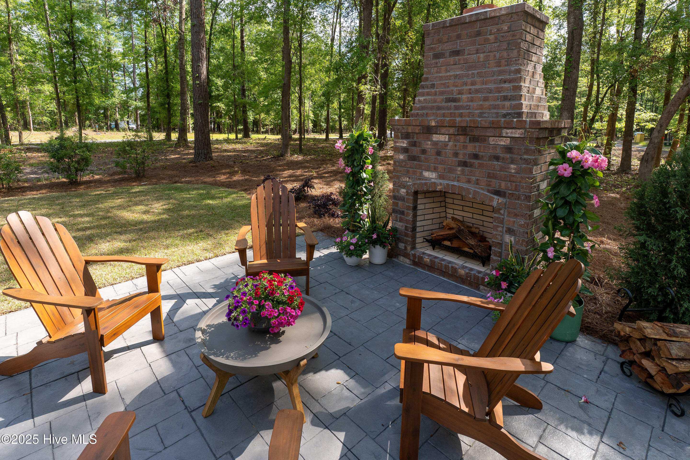 100487716 | Photo 50