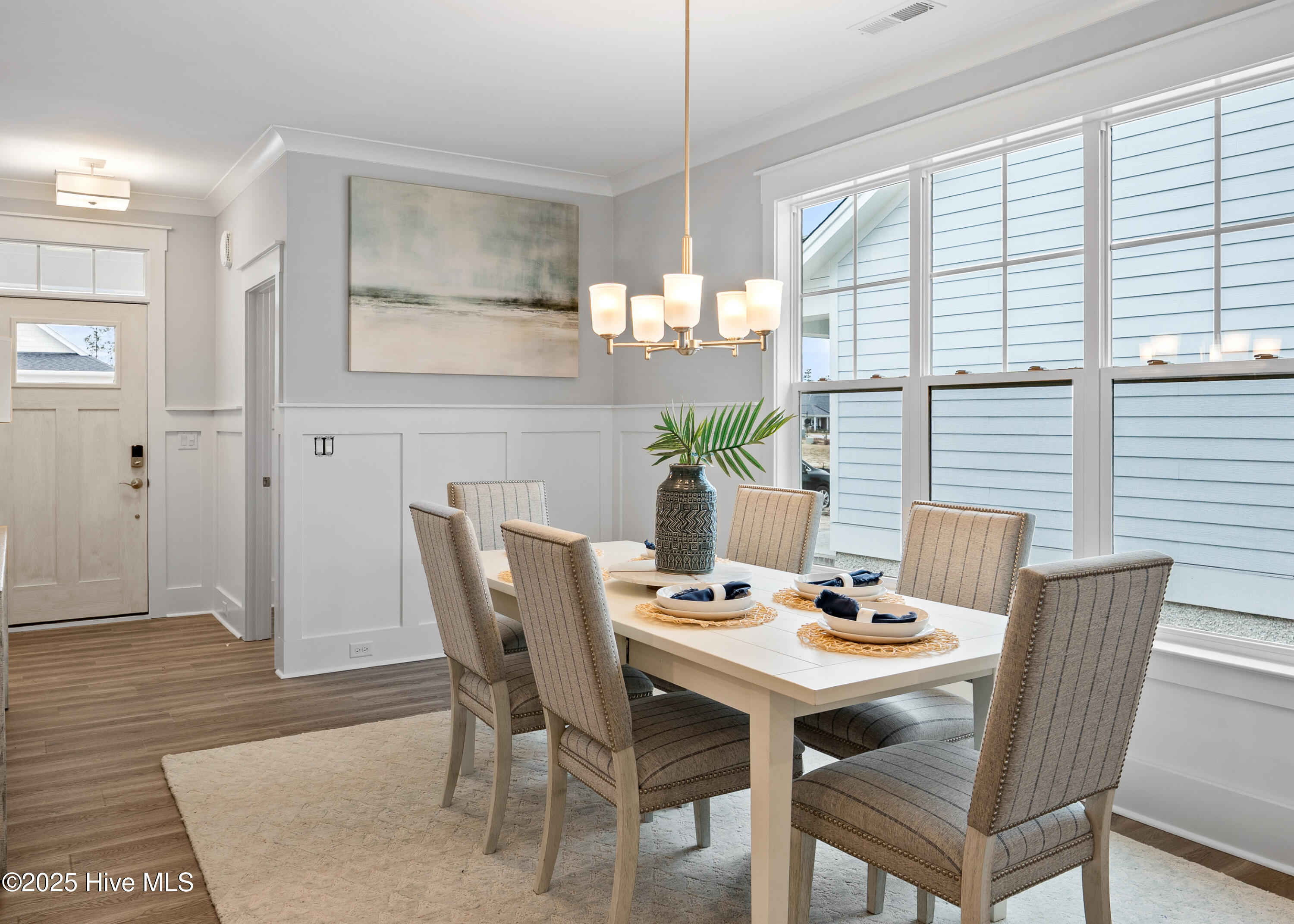 100524919 | Photo 12