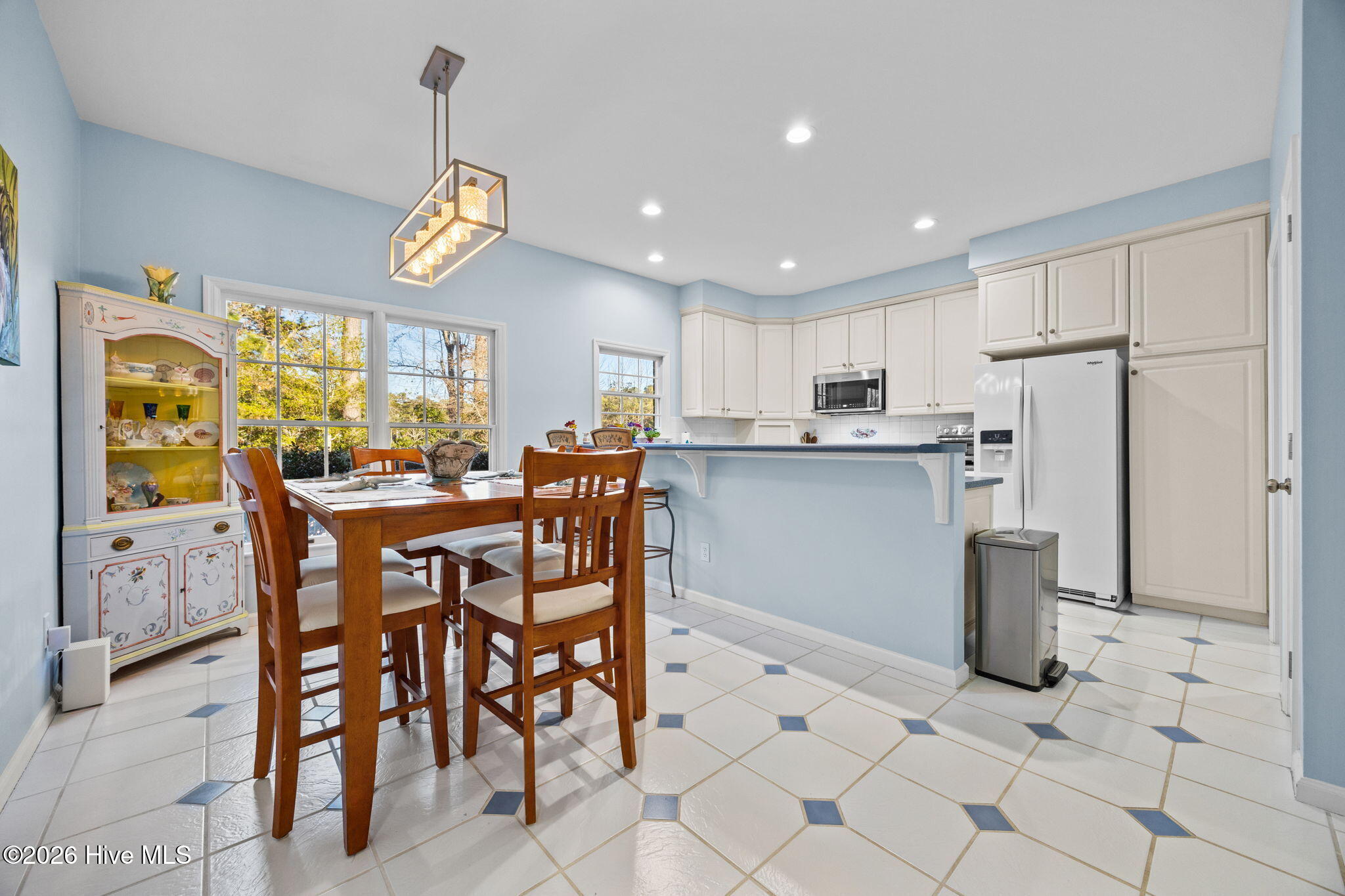 100547284 | Photo 20