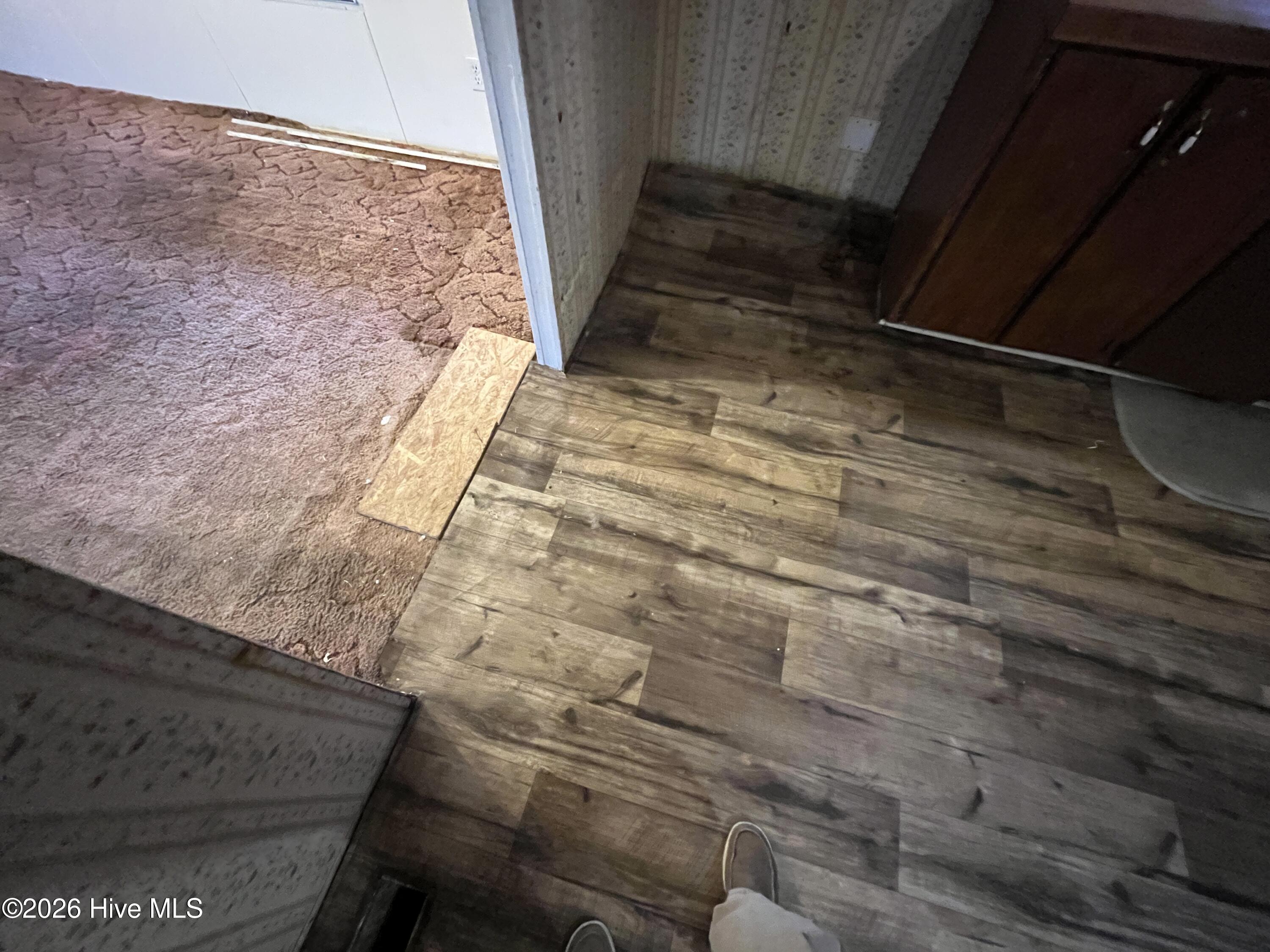 100568963 | Photo 37