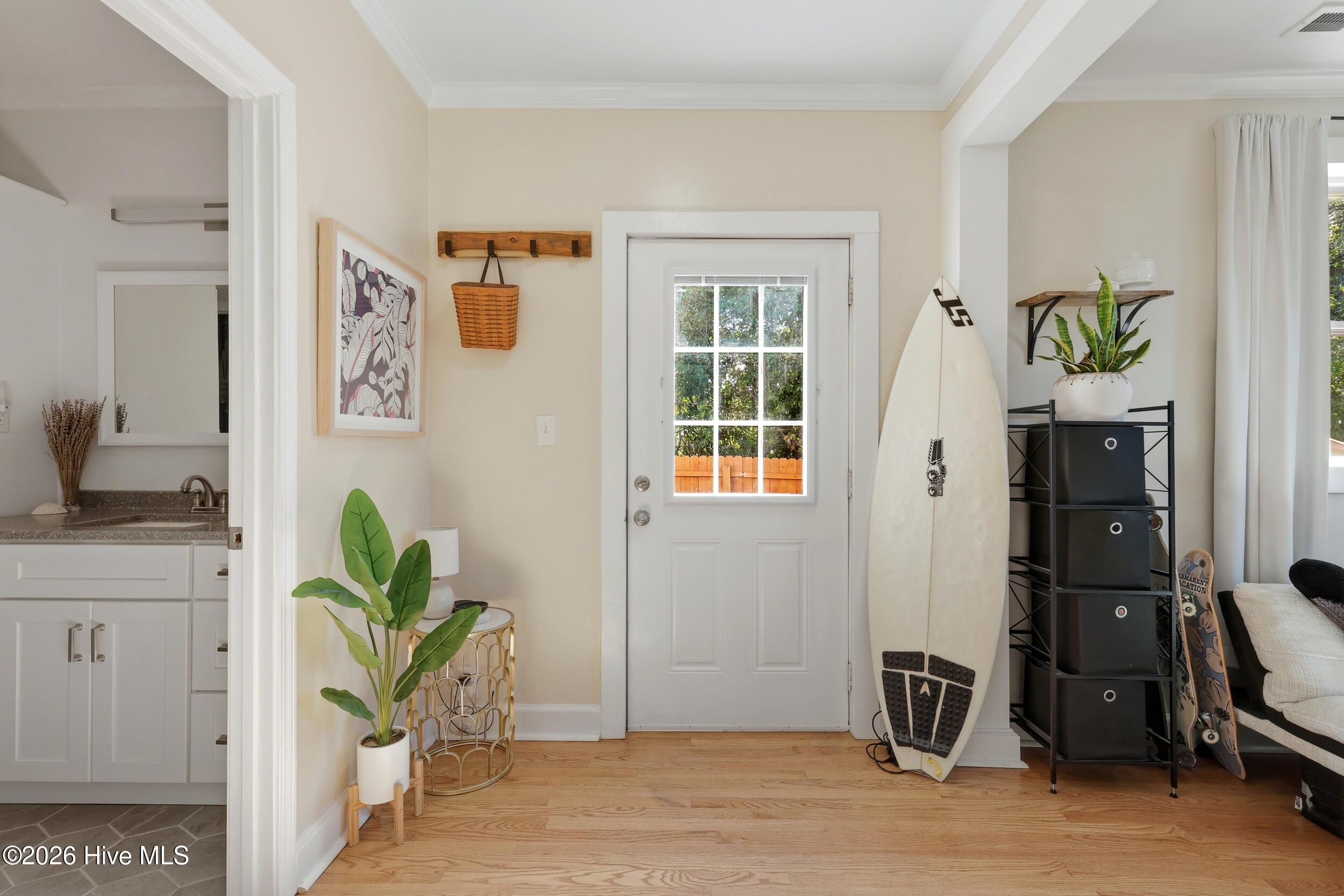 100555490 | Photo 27