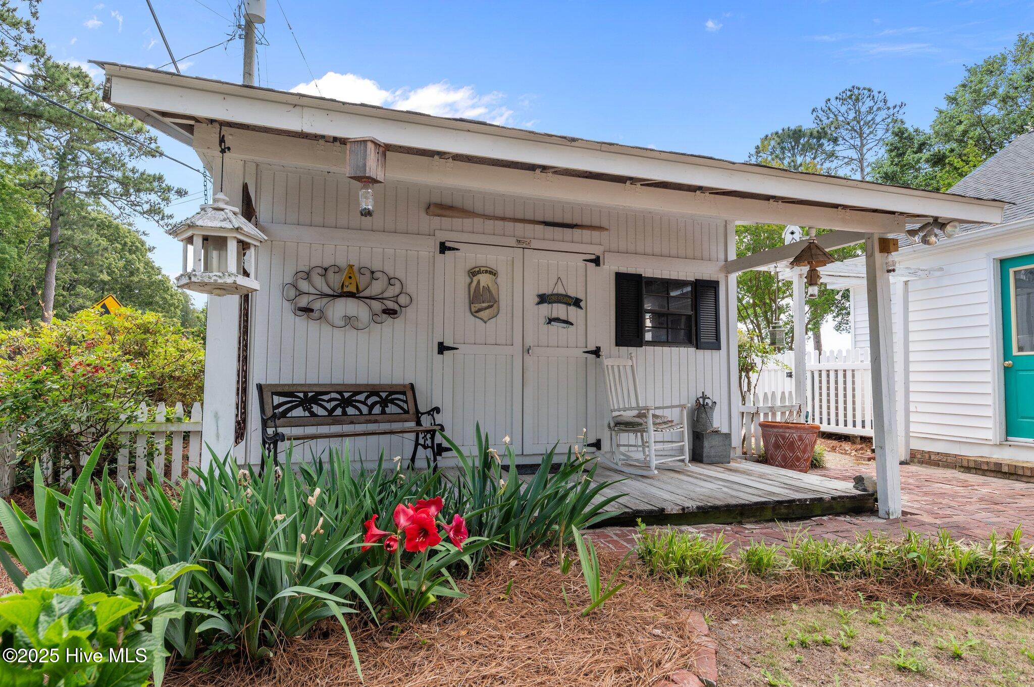 Homes for sale in Bath, NC | 1339 Bayview Rd, Bath, NC 27808 | MLS# 100508849