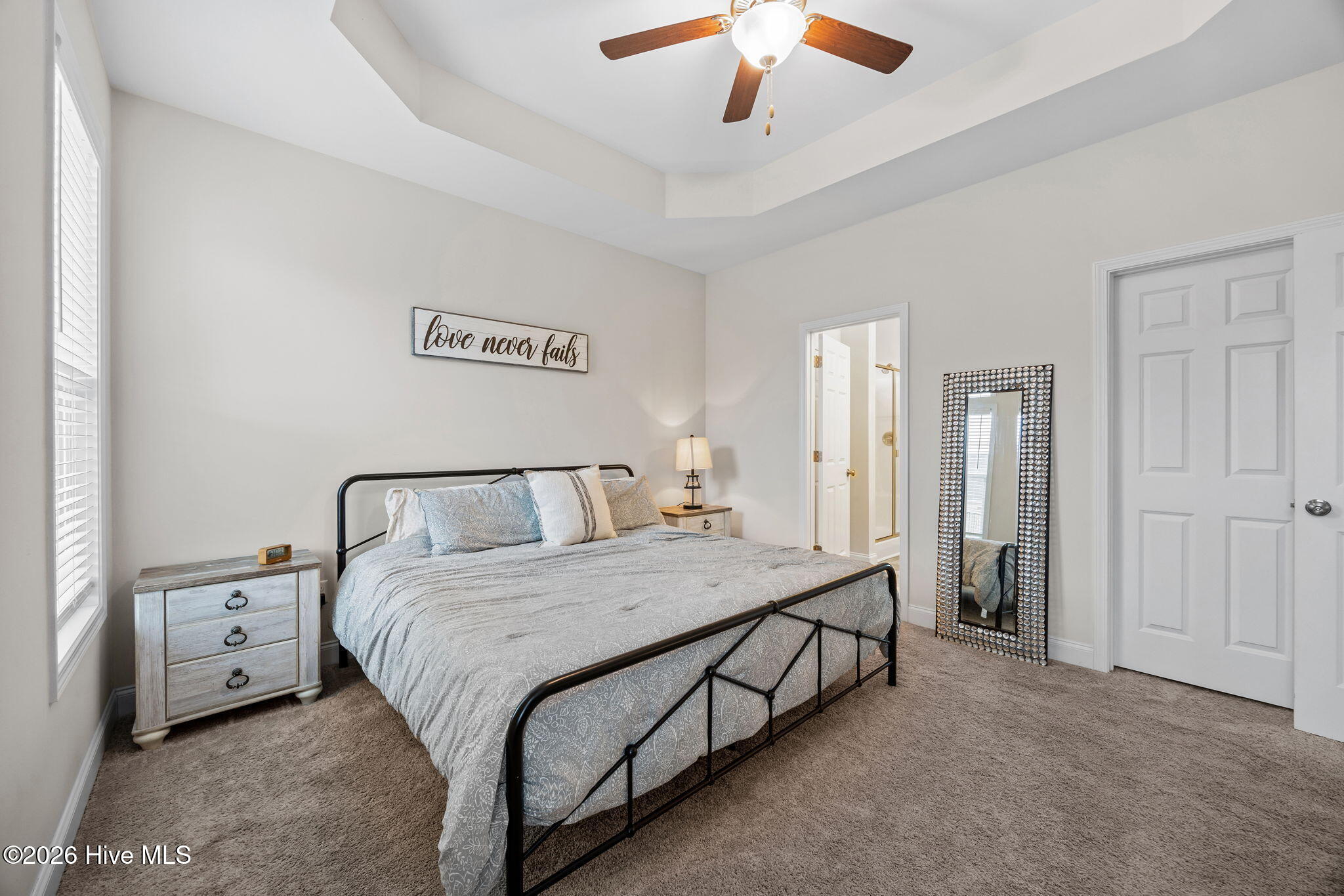 100552532 | Photo 19