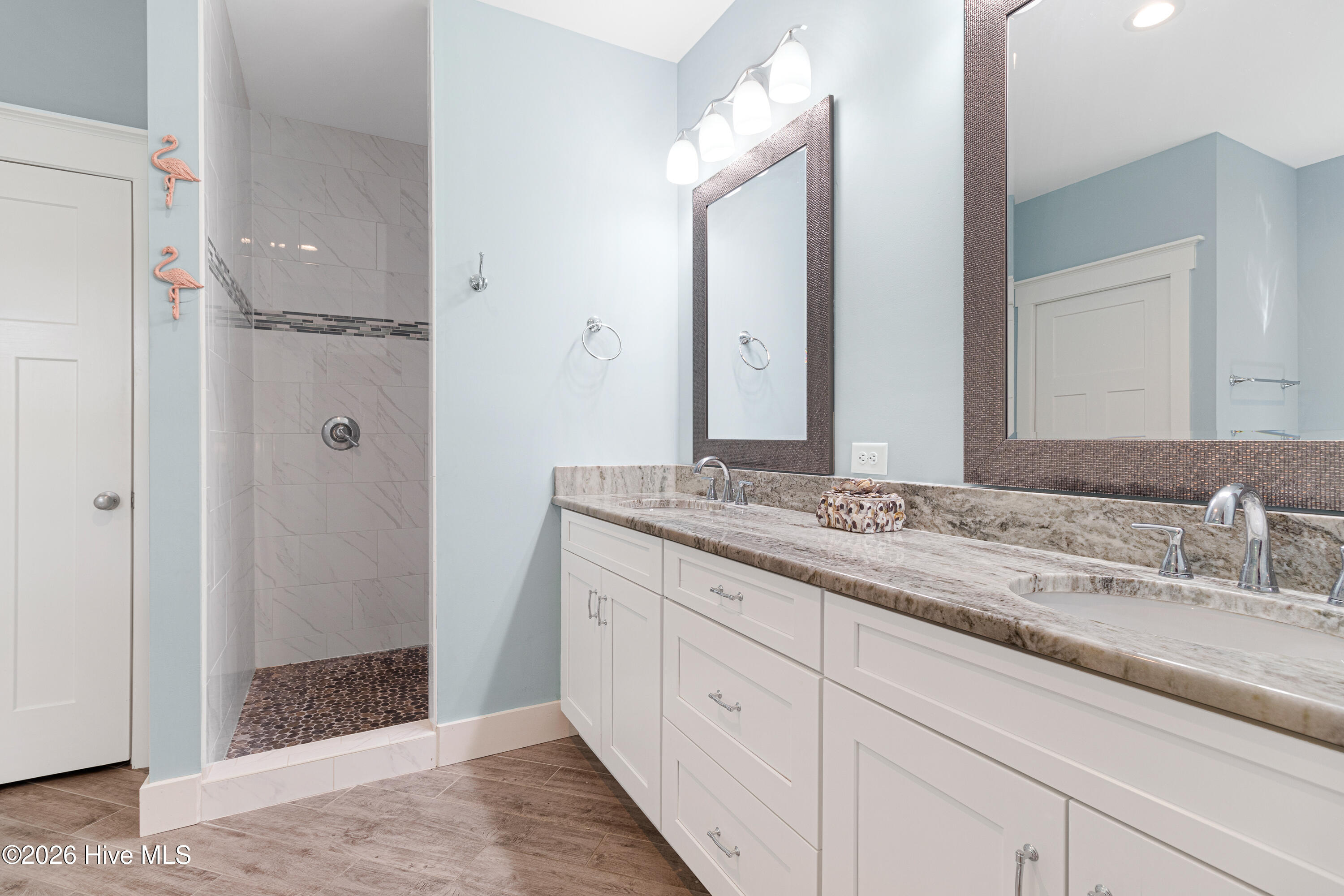 121 Sea Isle North Drive & Slip 20,Indian Beach