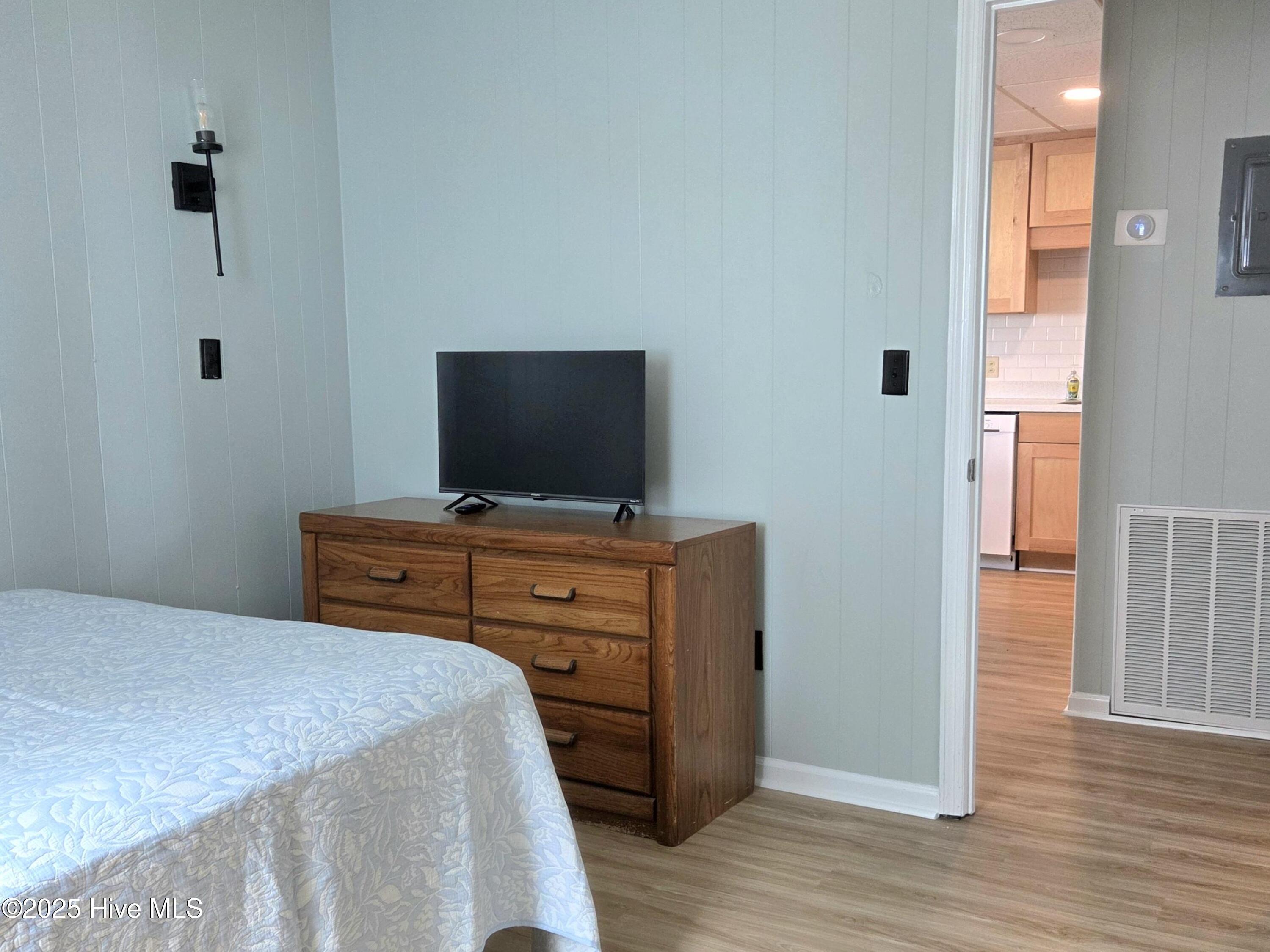 1103 Ocean Drive UNIT E & W, Emerald Isle, NC, 28594