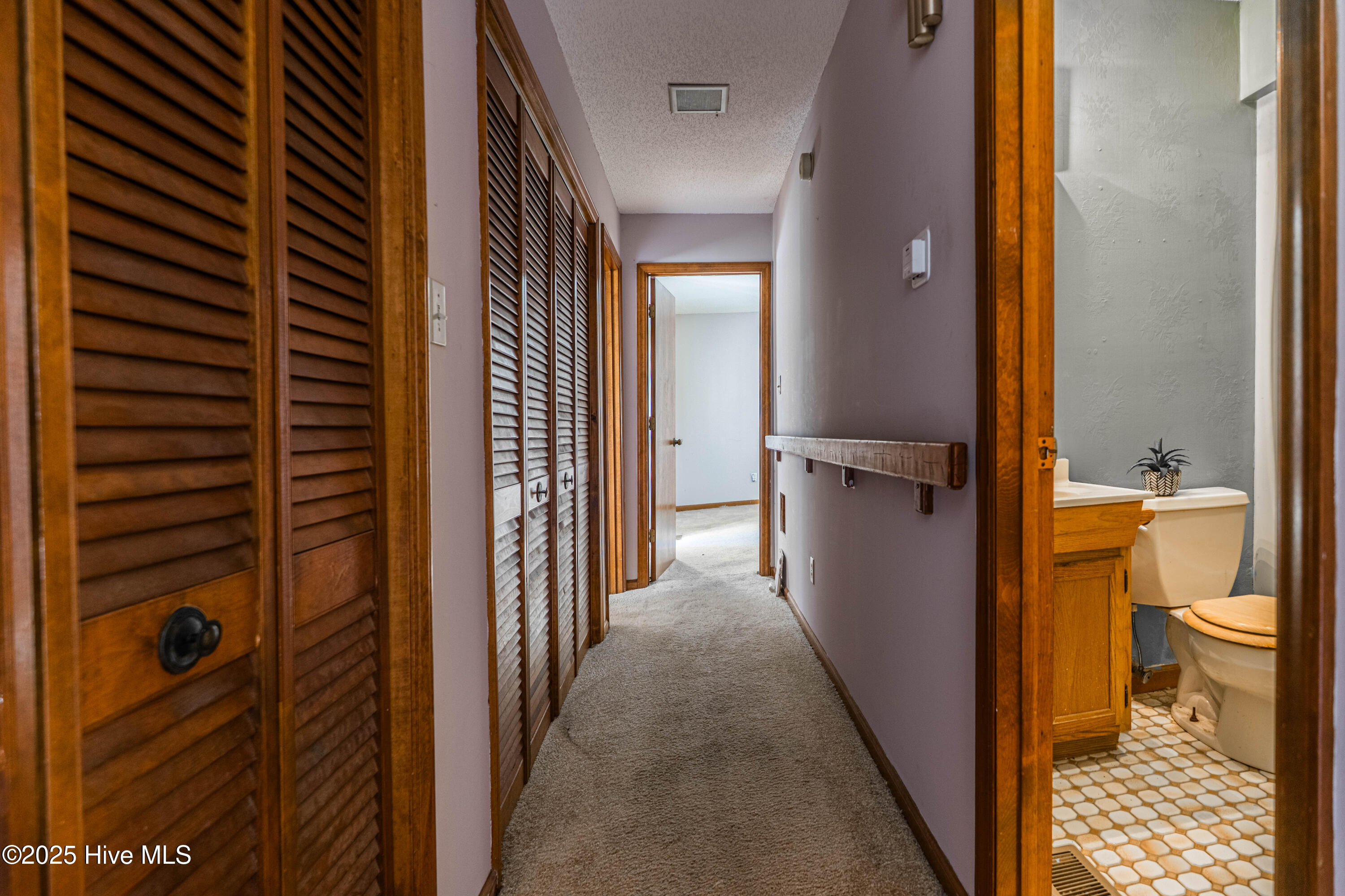 100536472 | Photo 39