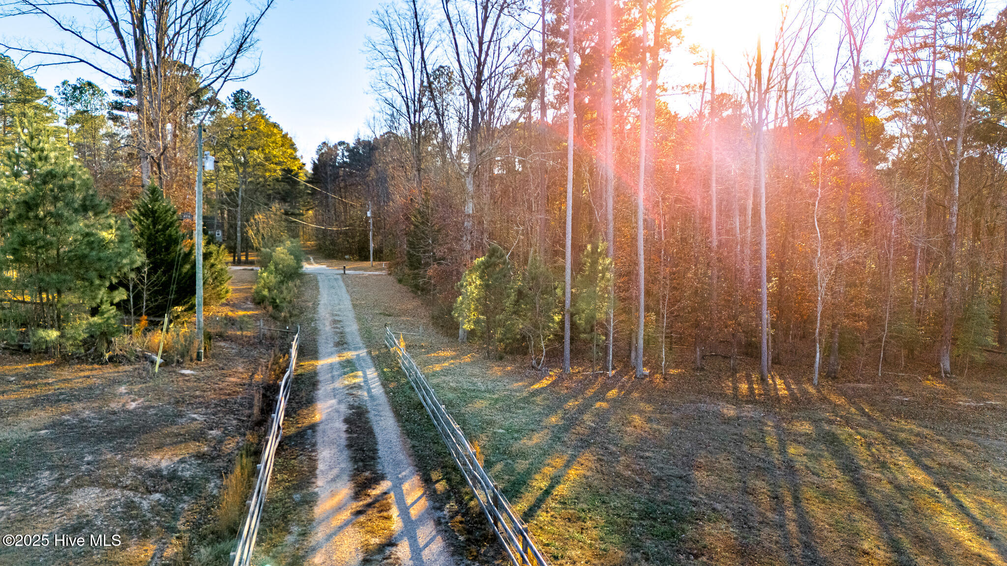 410 Paradise Lane-34