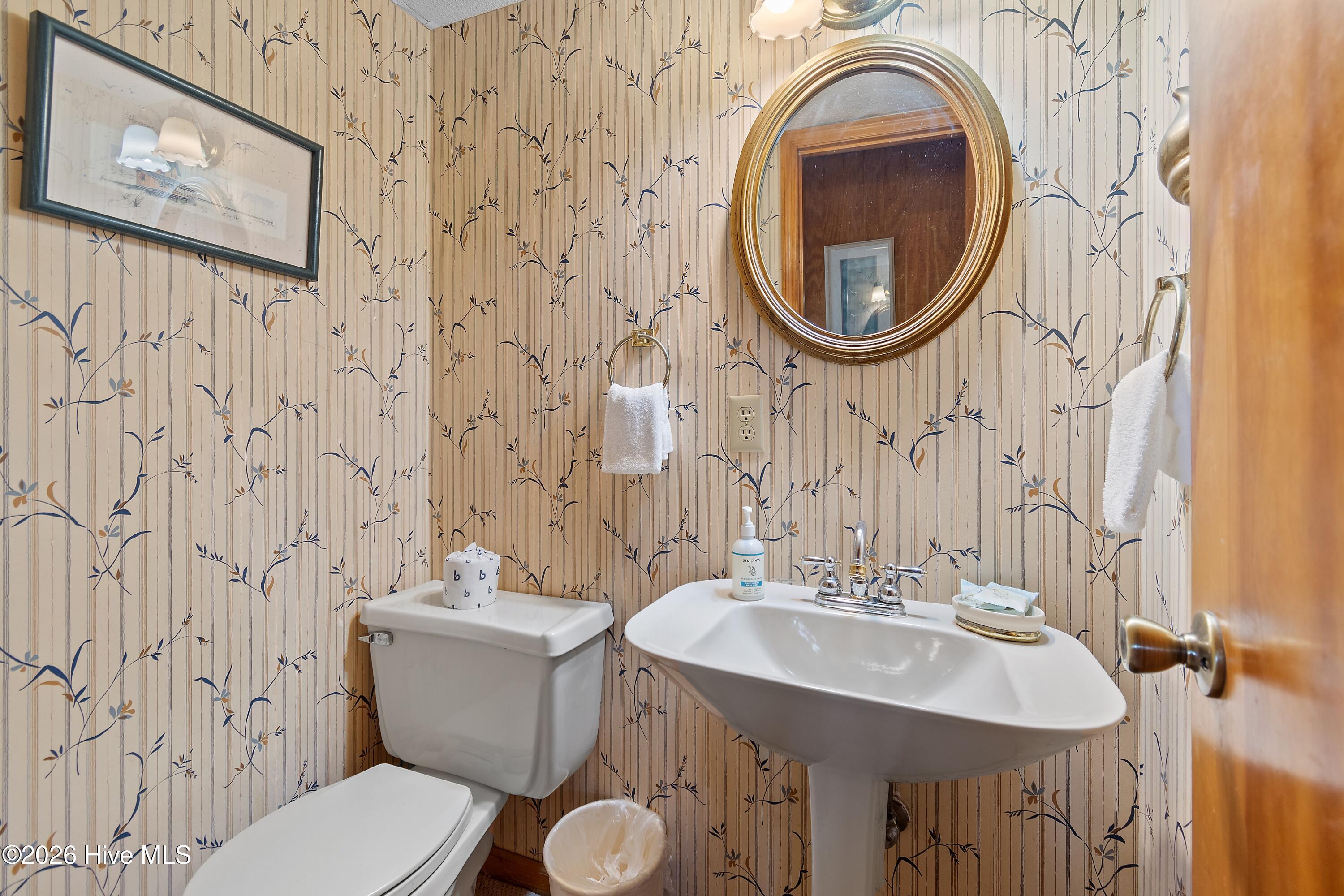 100557586 | Photo 19