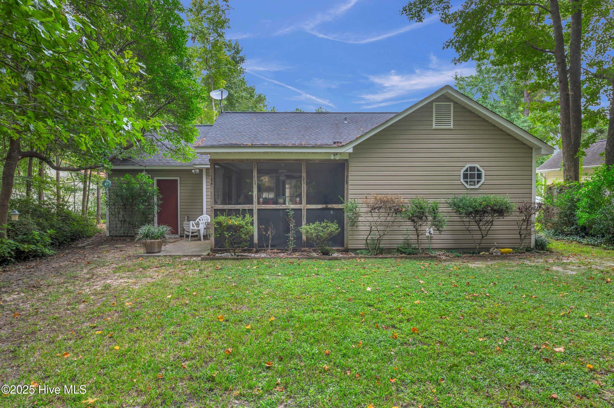 100531306 | Photo 15