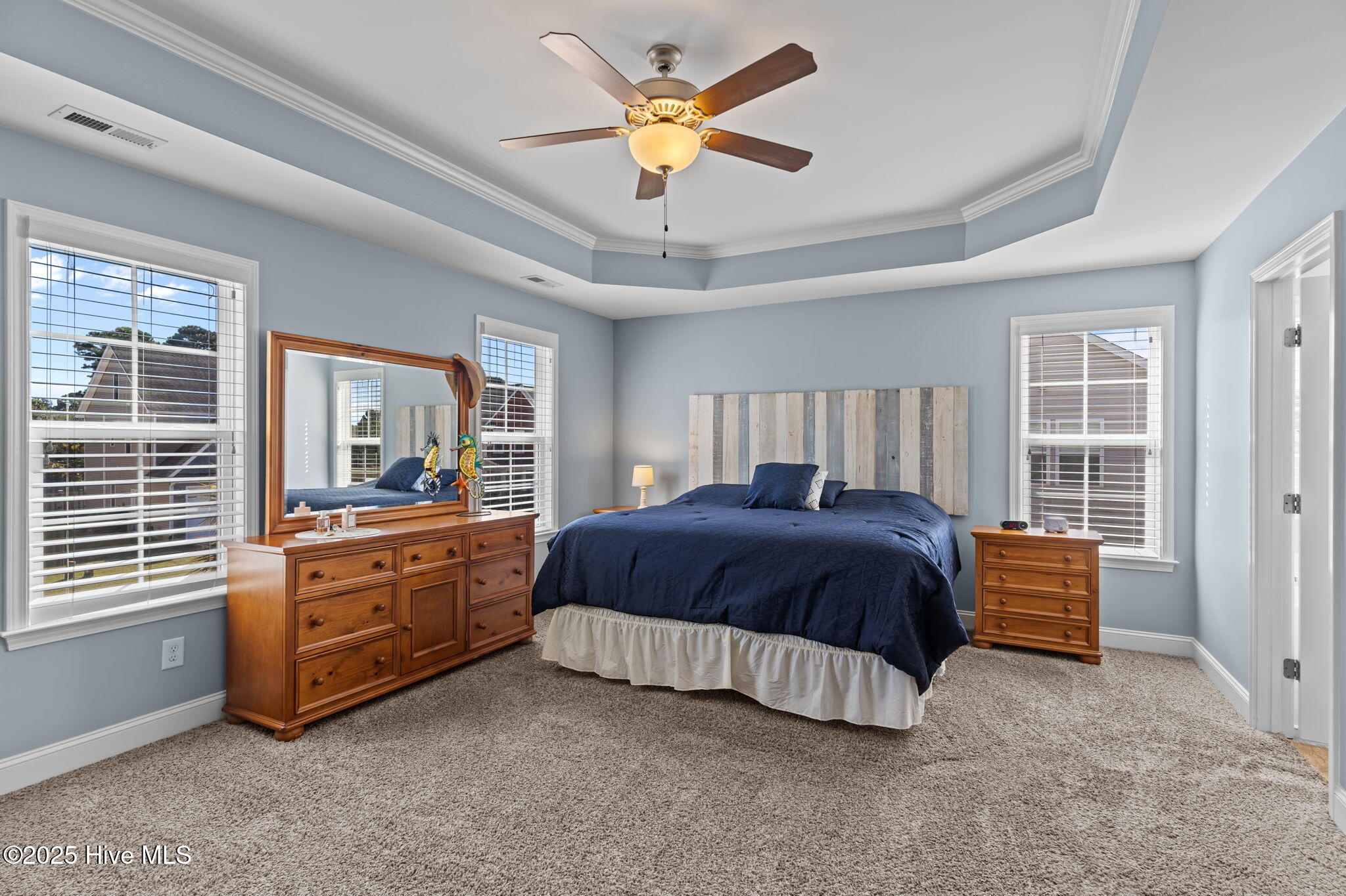 100537762 | Photo 28