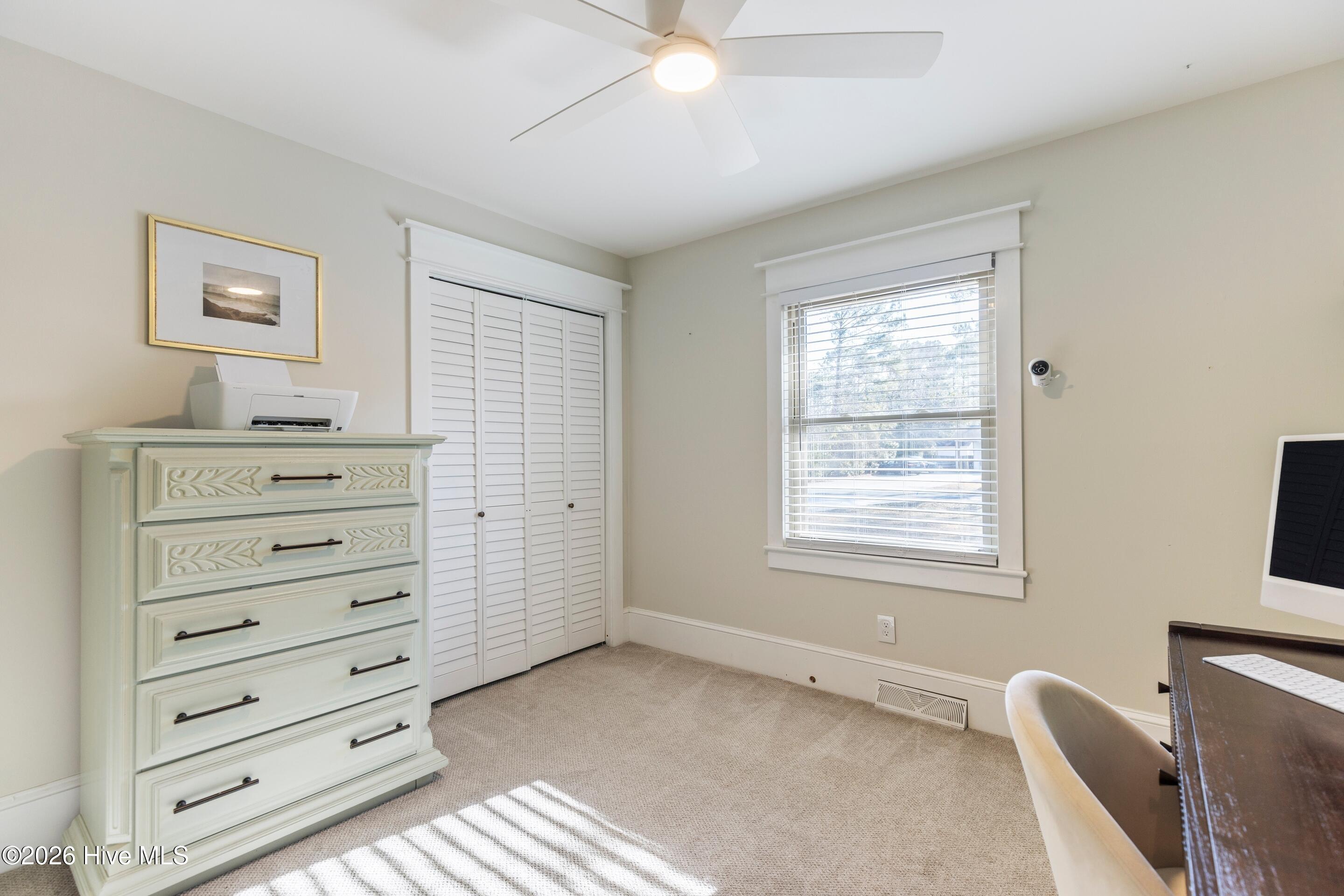 100547942 | Photo 37