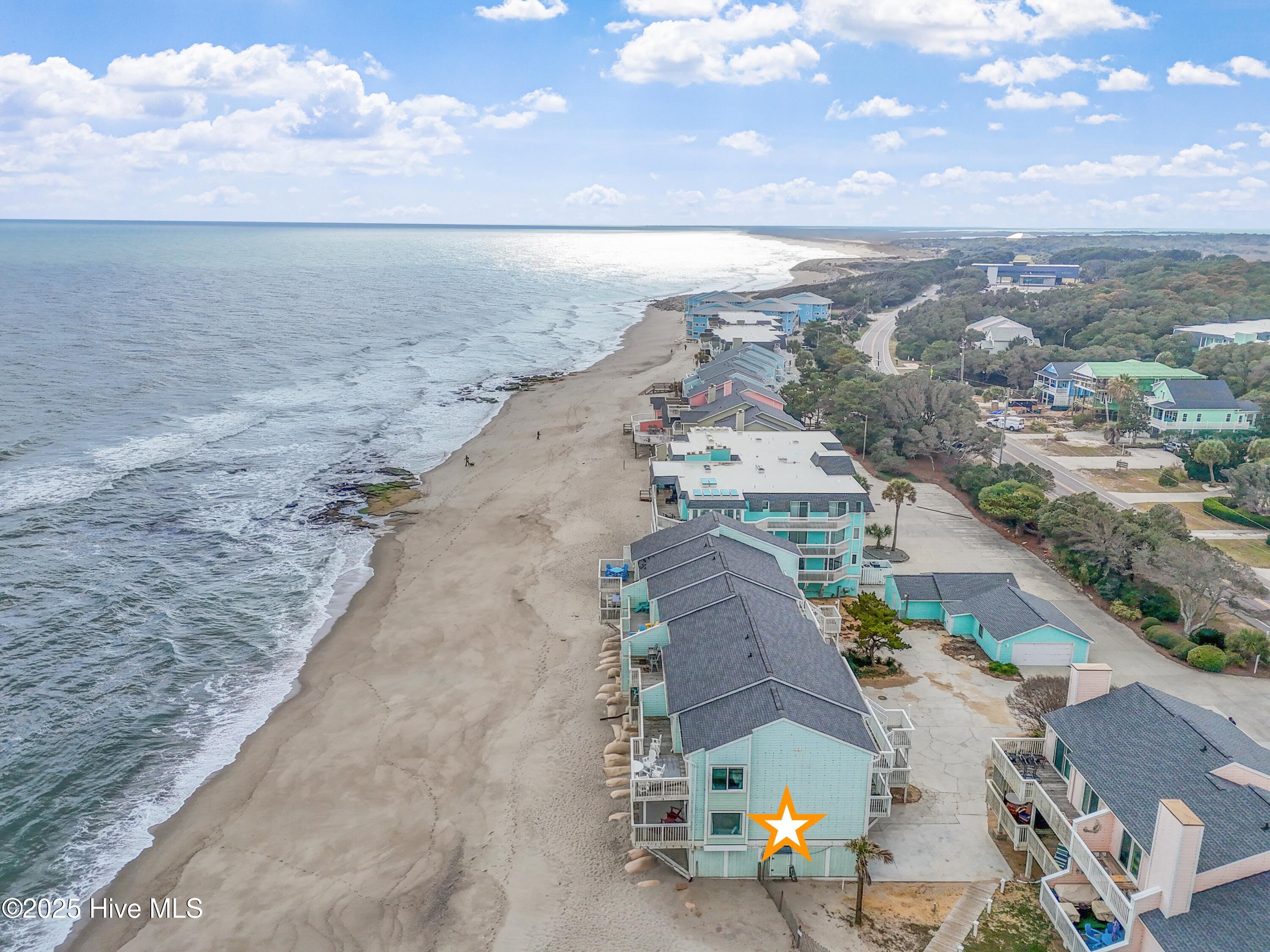 100544302 | Photo 43