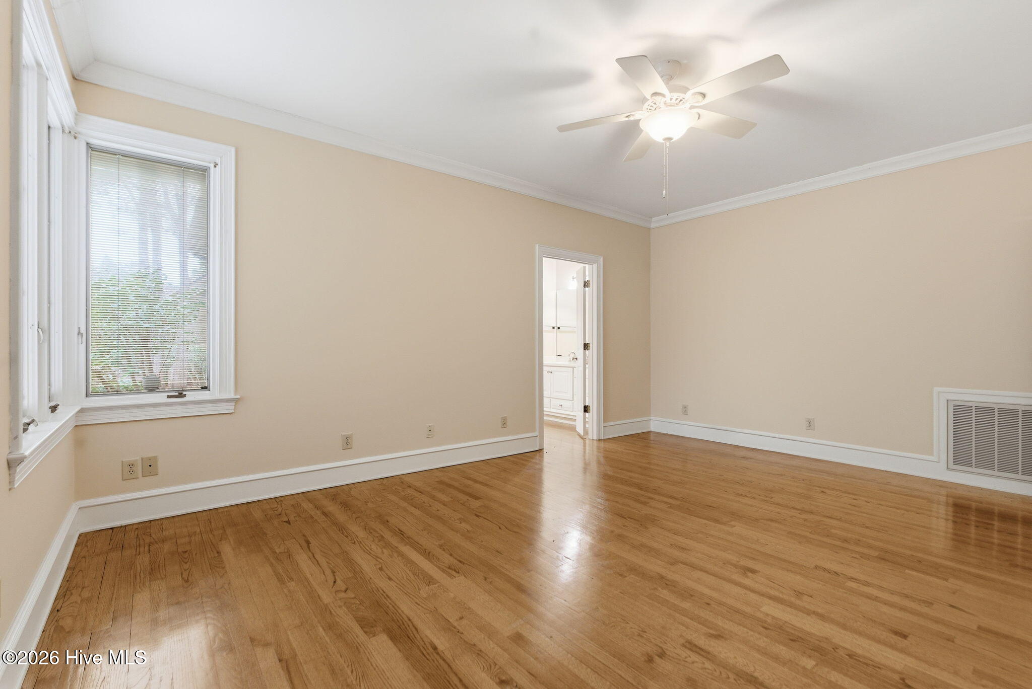 3 Sodbury Court-35