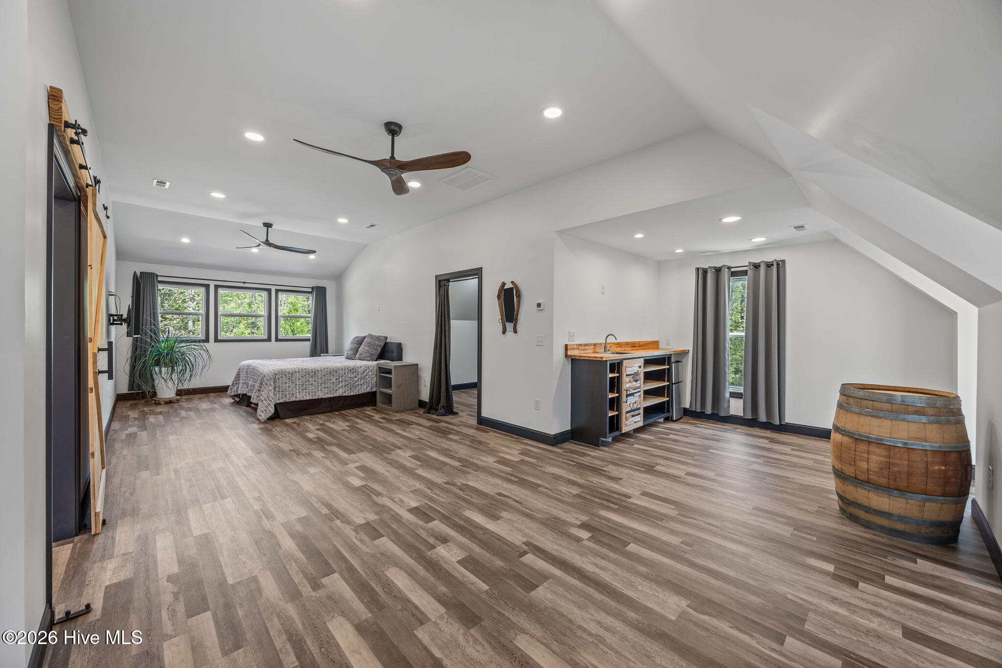 2nd Floor bonus room, game room, bedroom or office