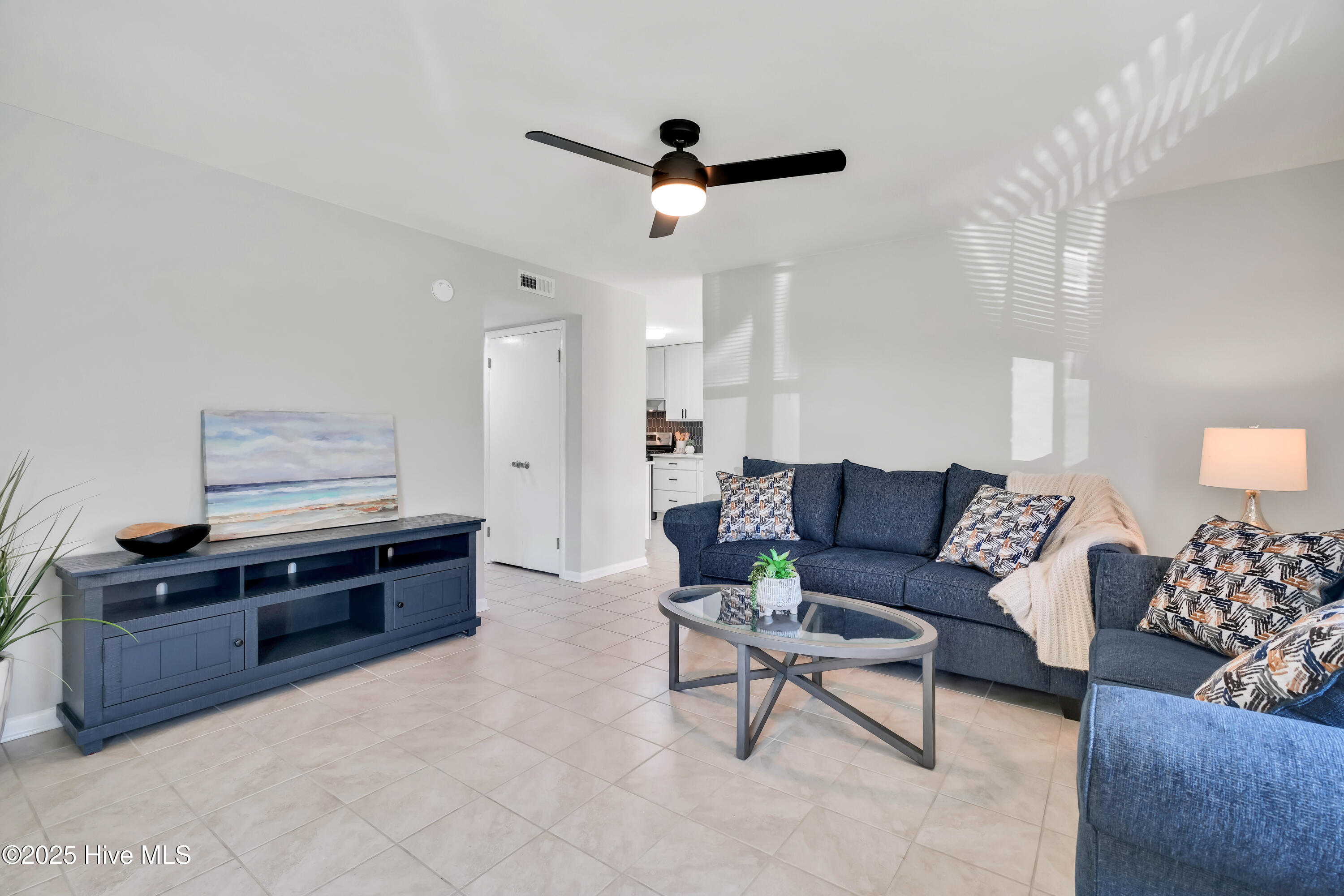 1604KornegayAvenue-3