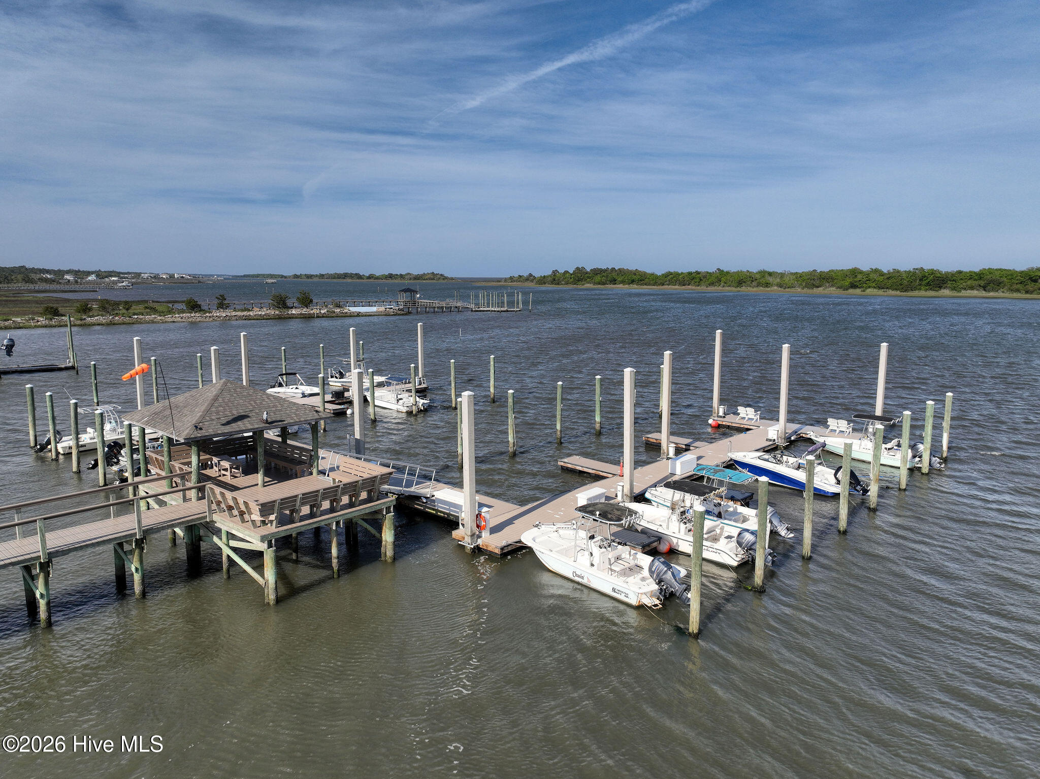 100567317 | Photo 94